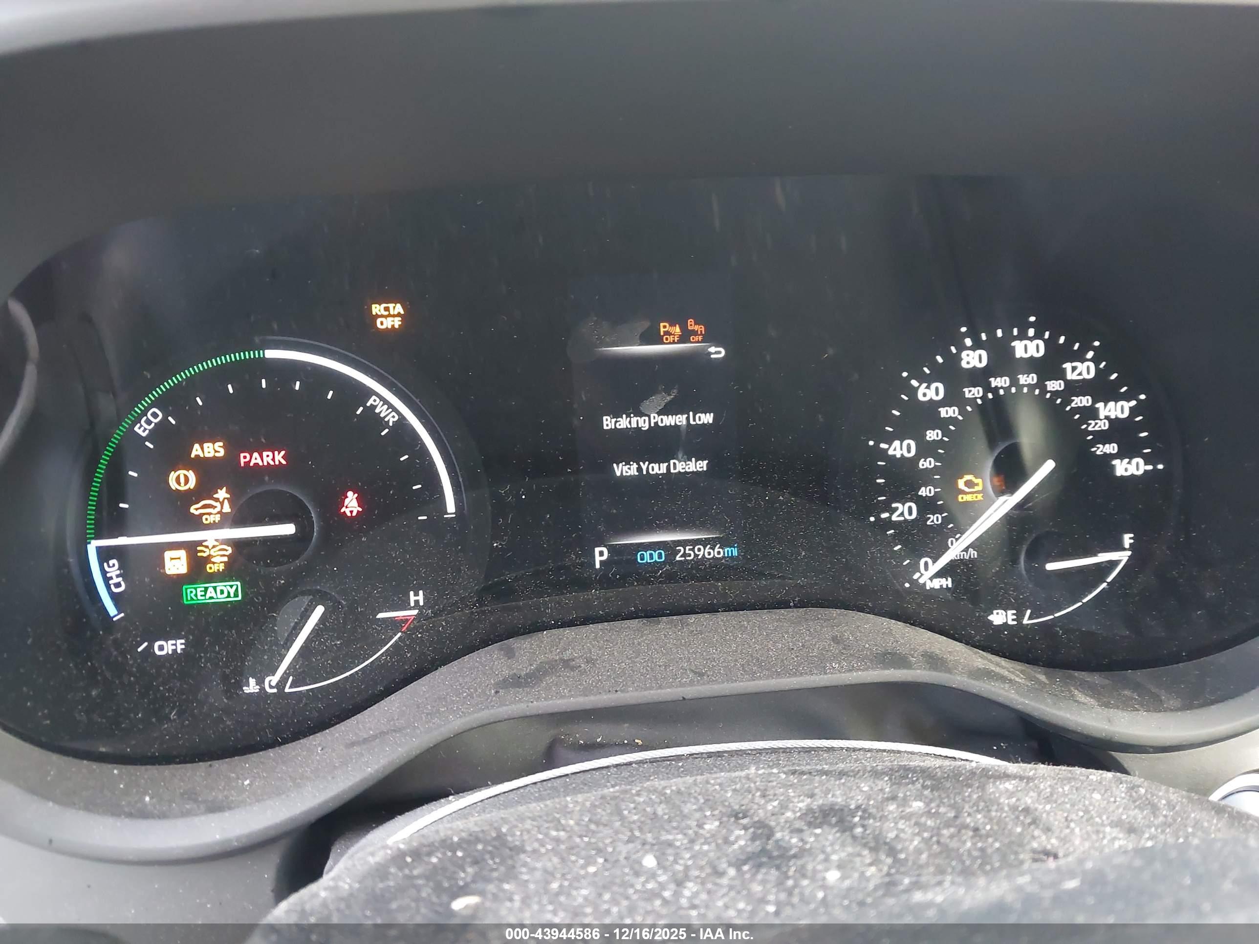 TOYOTA SIENNA image 7