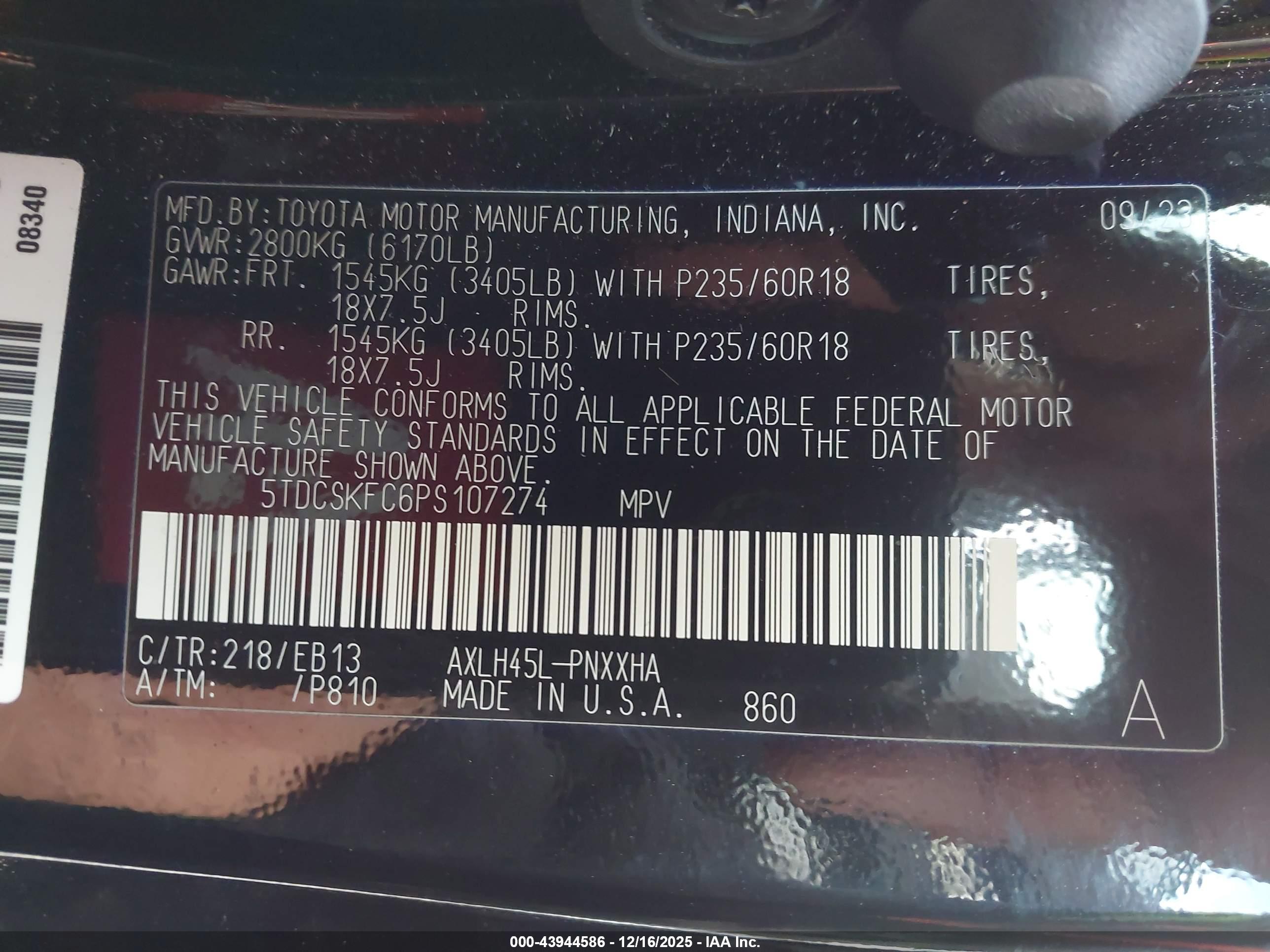 TOYOTA SIENNA image 9