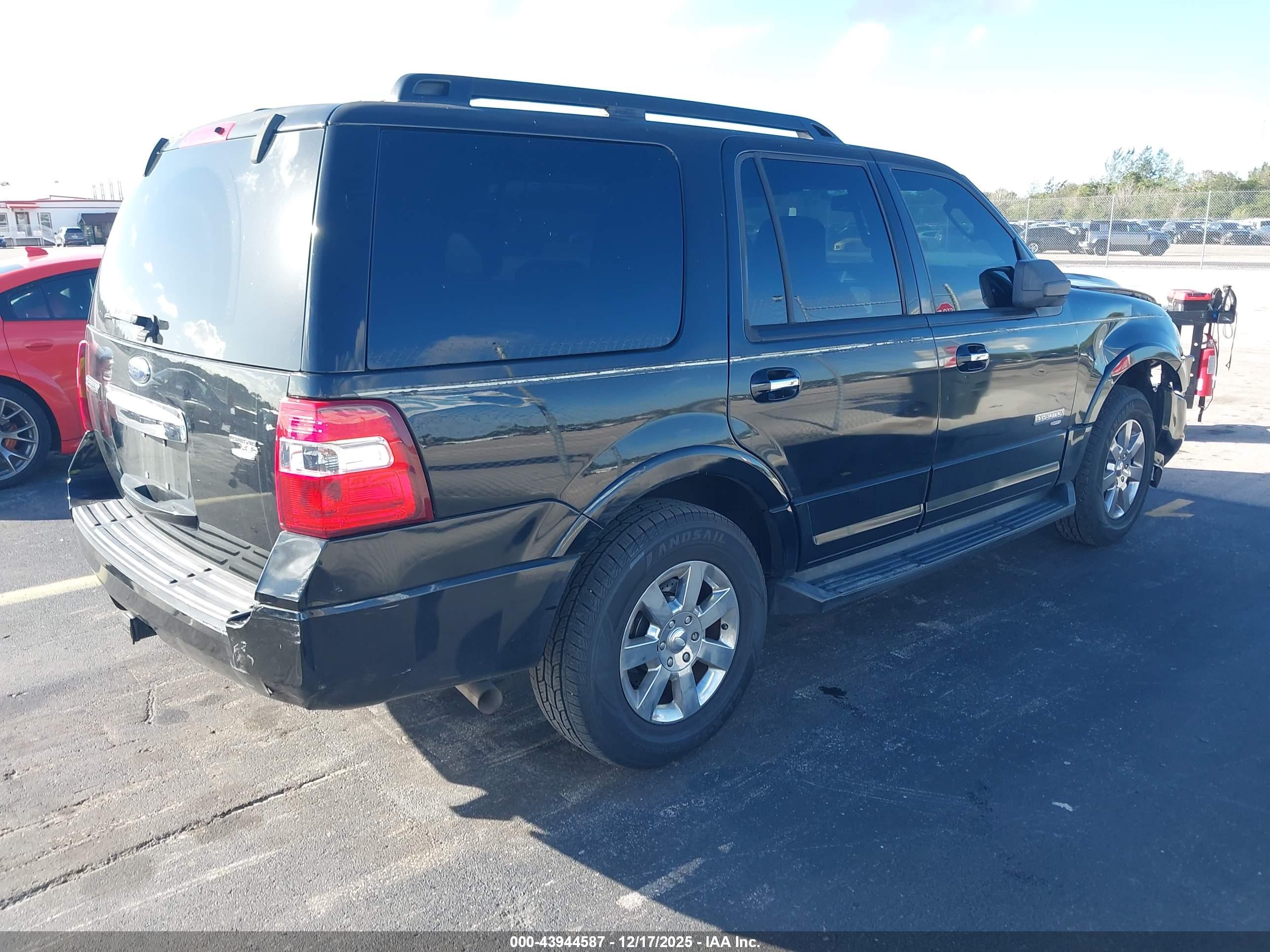 FORD EXPEDITION image 4