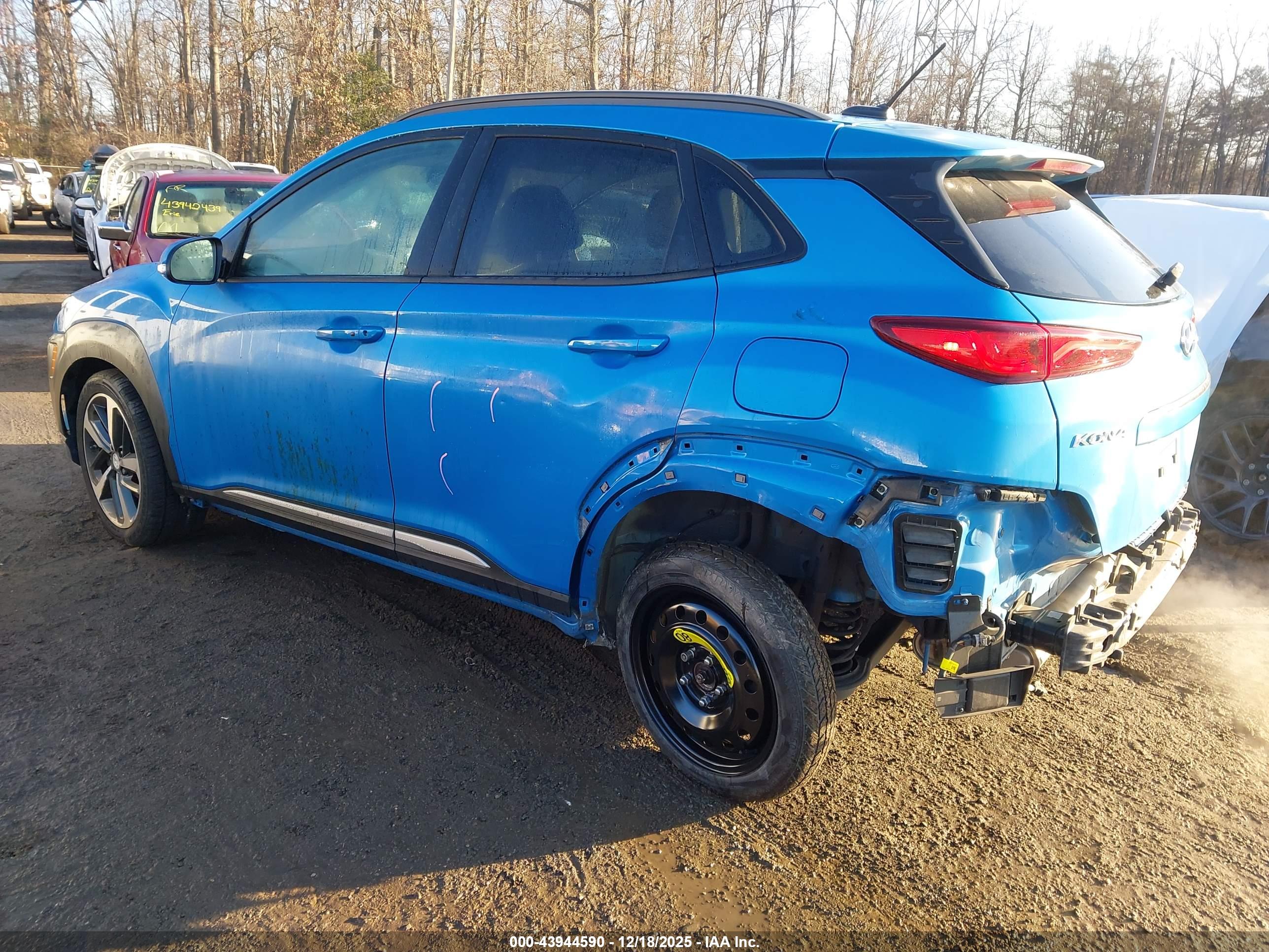 HYUNDAI KONA image 3