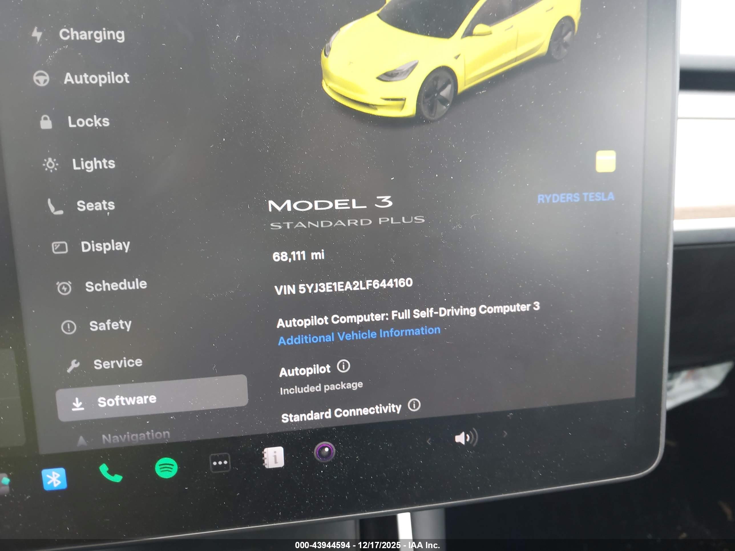 TESLA MODEL image 7