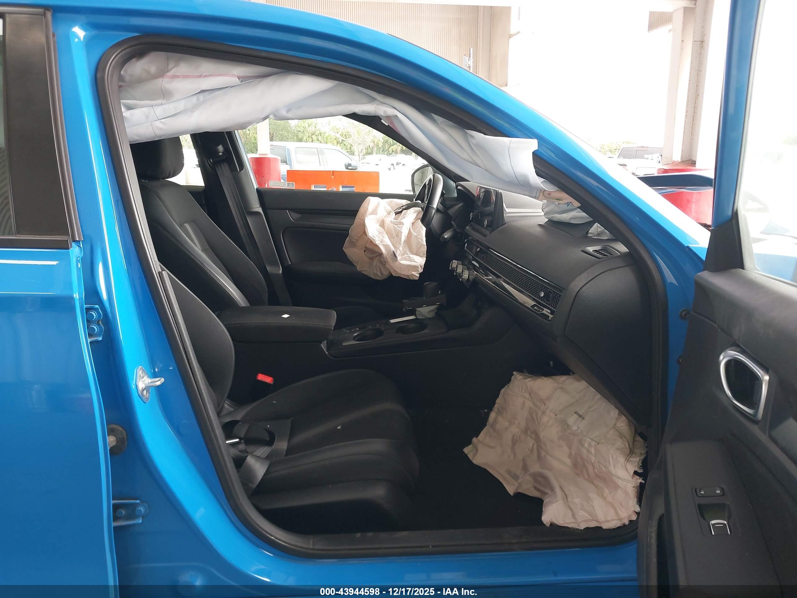 HONDA CIVIC image 5