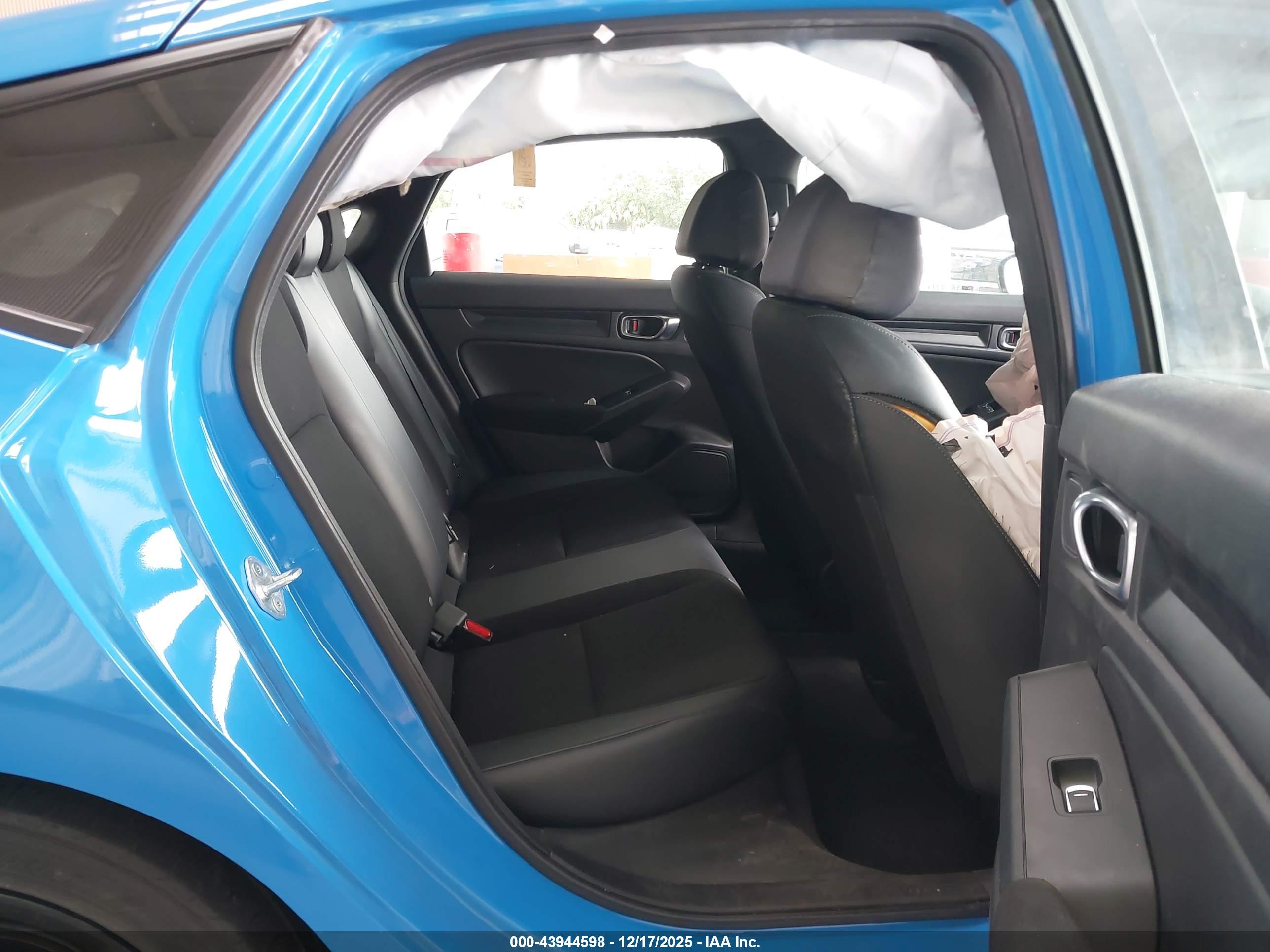 HONDA CIVIC image 8