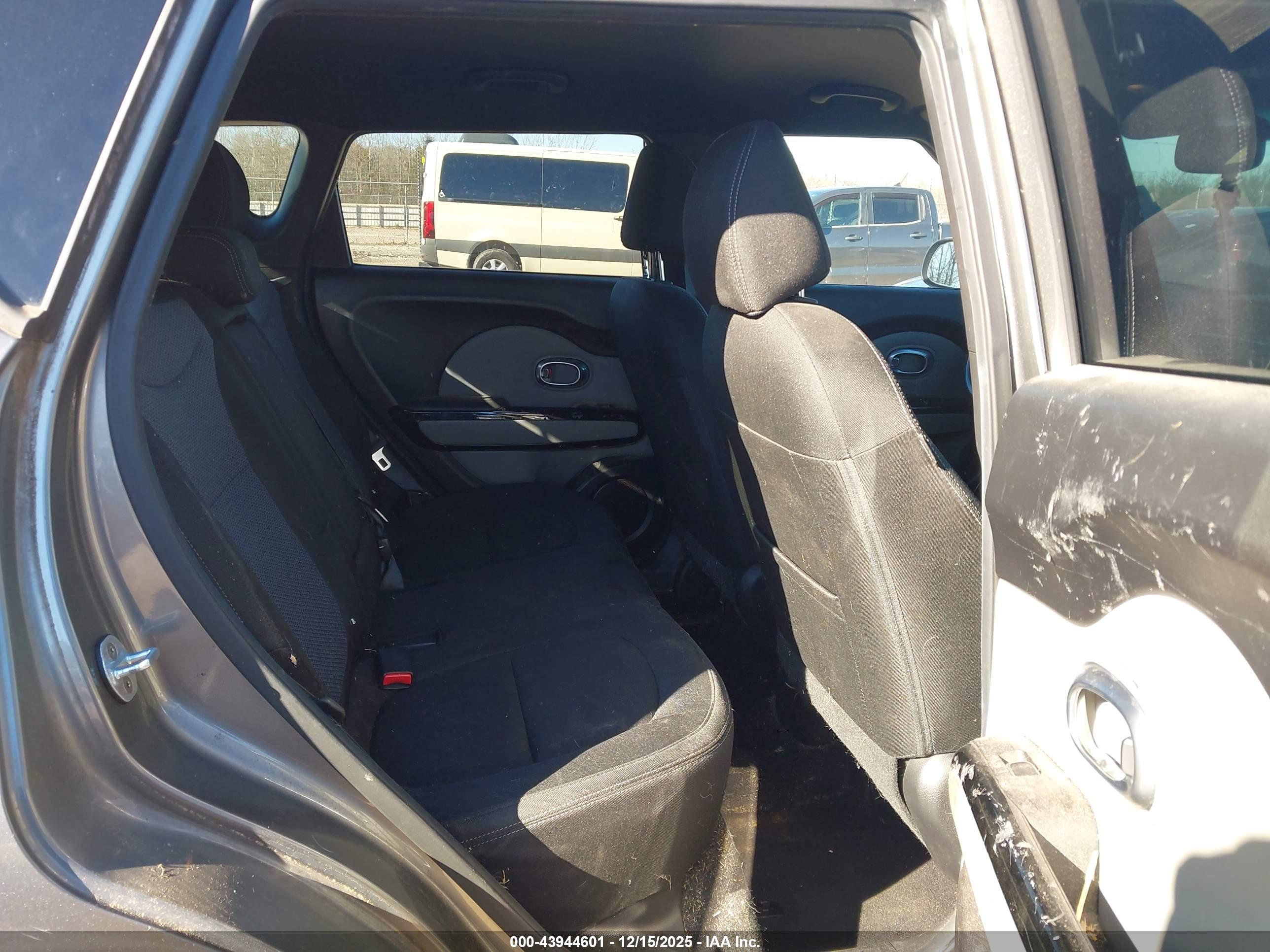 KIA SOUL image 8