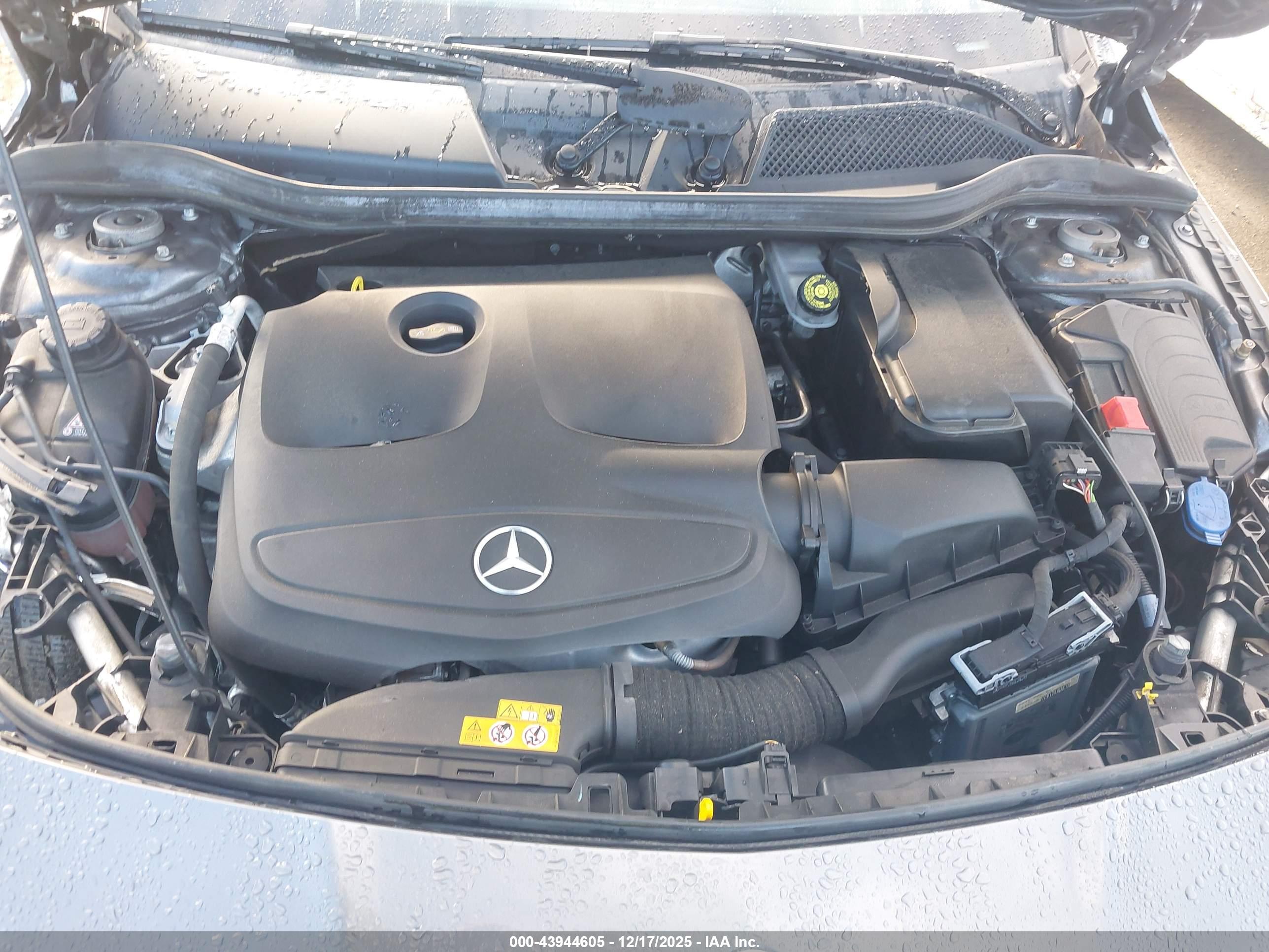 MERCEDES-BENZ CLA image 10