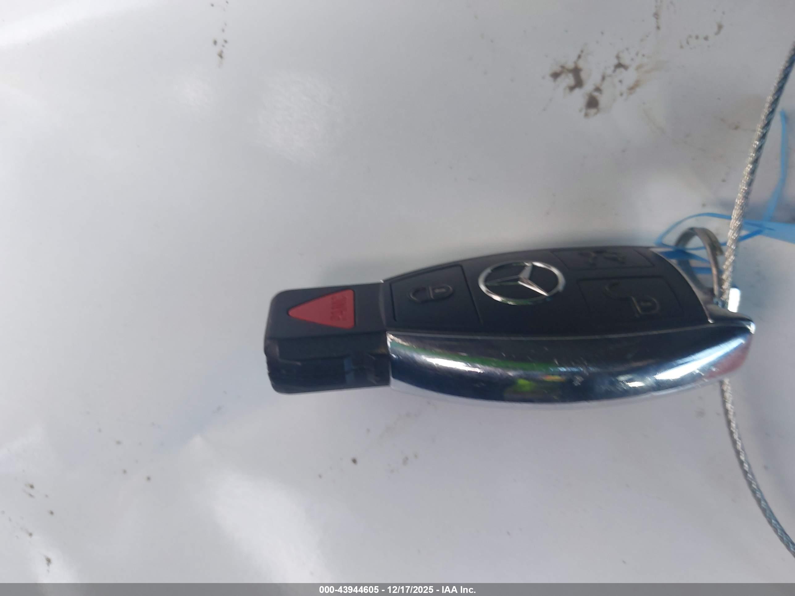 MERCEDES-BENZ CLA image 11