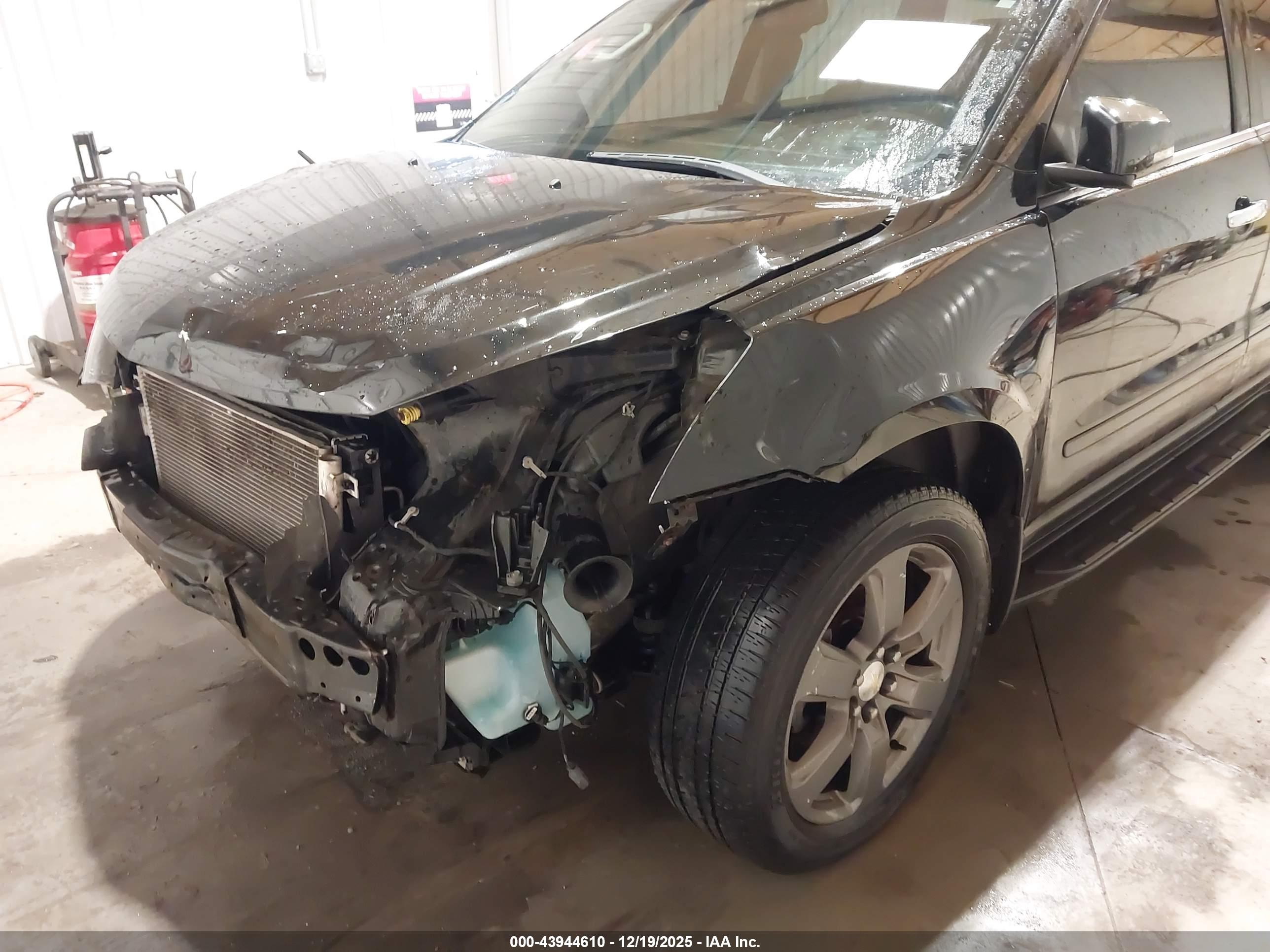 CHEVROLET TRAVERSE image 6