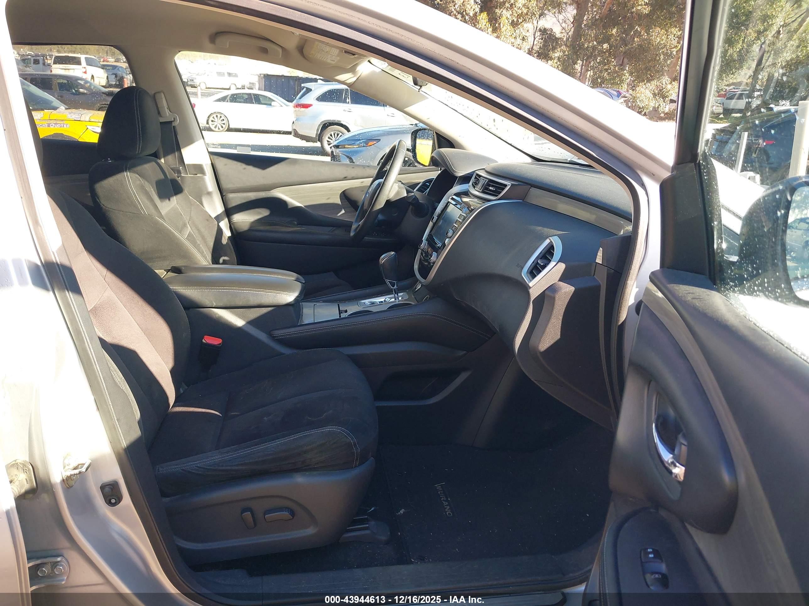 NISSAN MURANO image 5