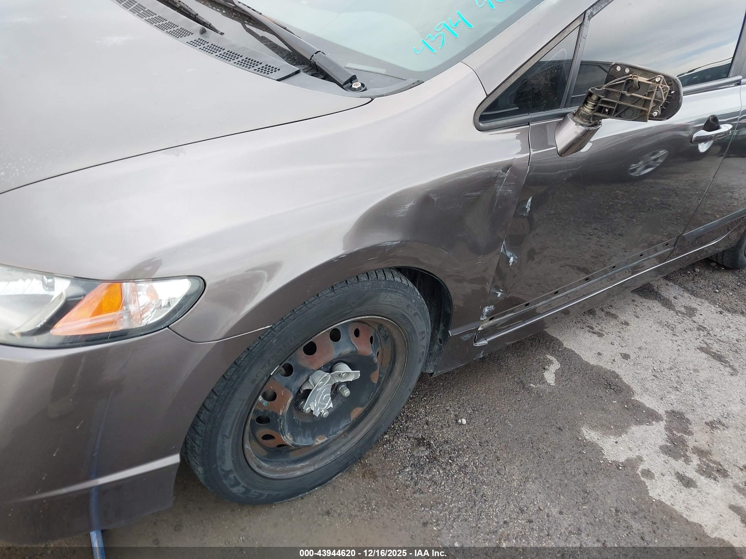 HONDA CIVIC image 6