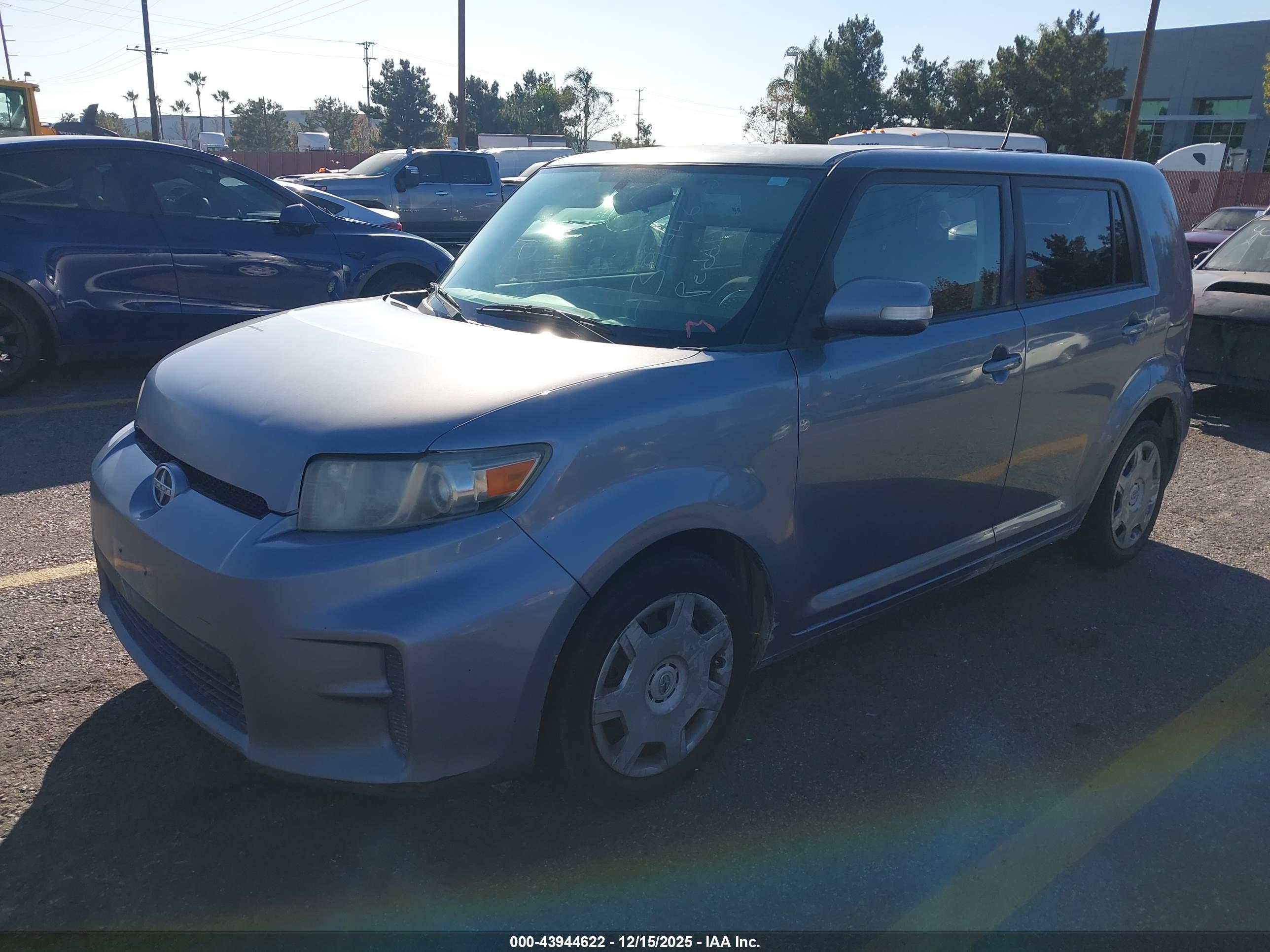 SCION XB image 2