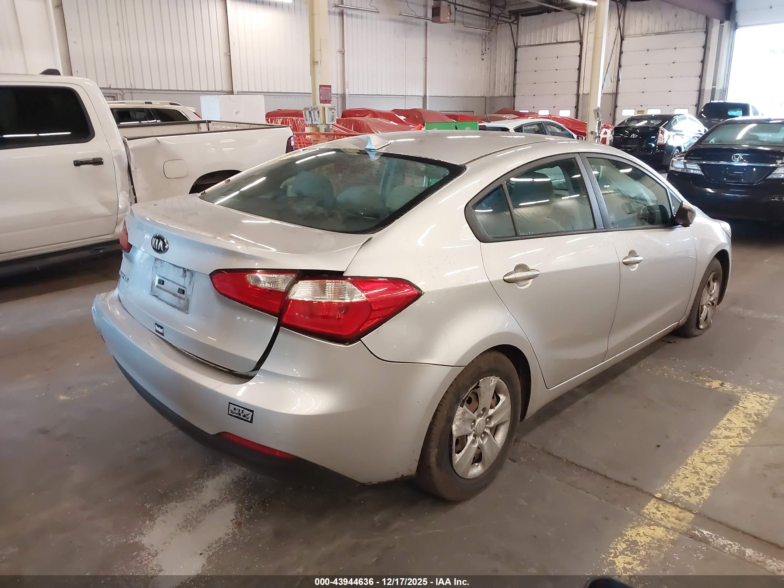 KIA FORTE image 4