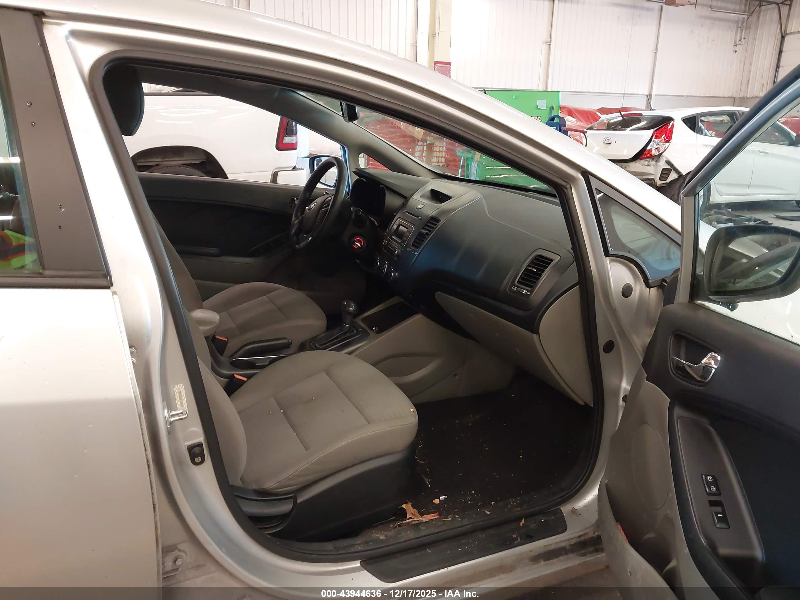 KIA FORTE image 5