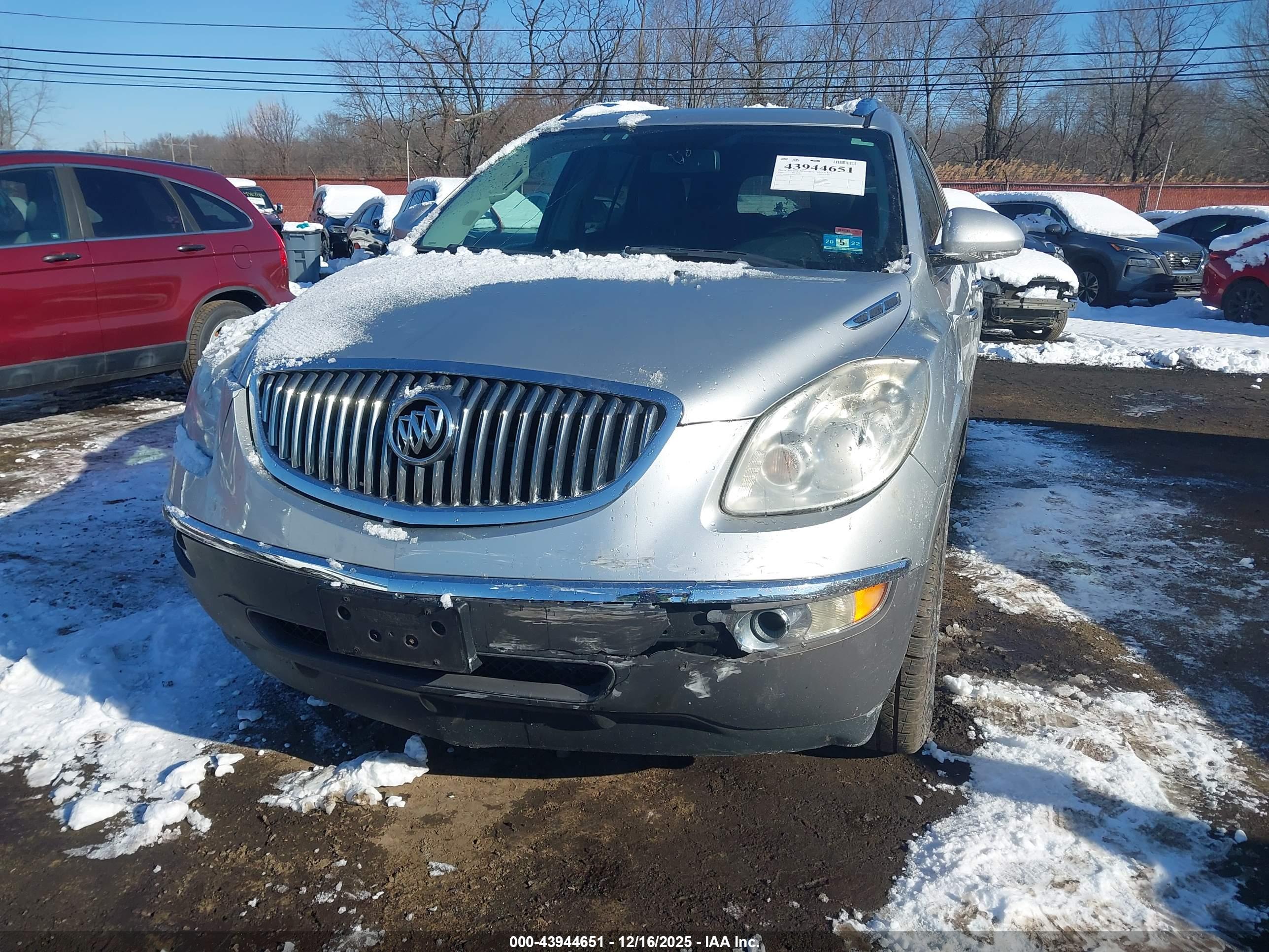 BUICK ENCLAVE image 6