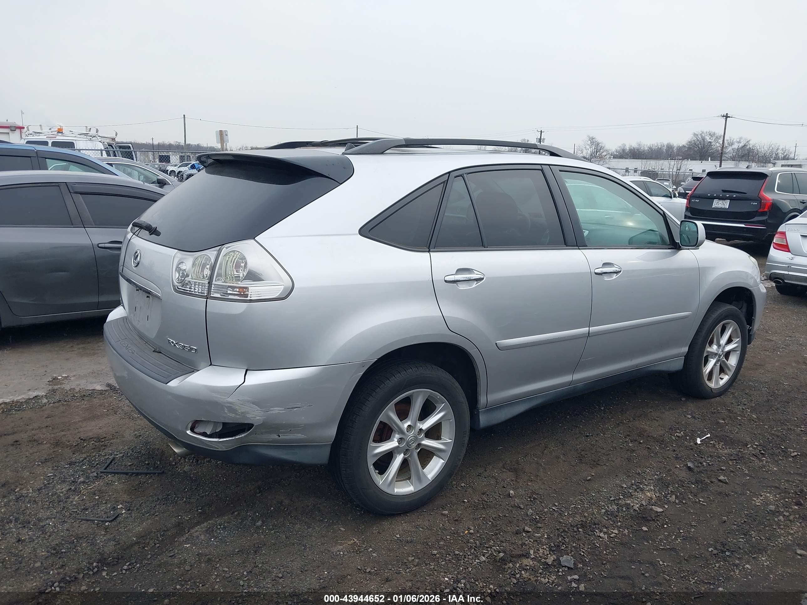 LEXUS RX image 6
