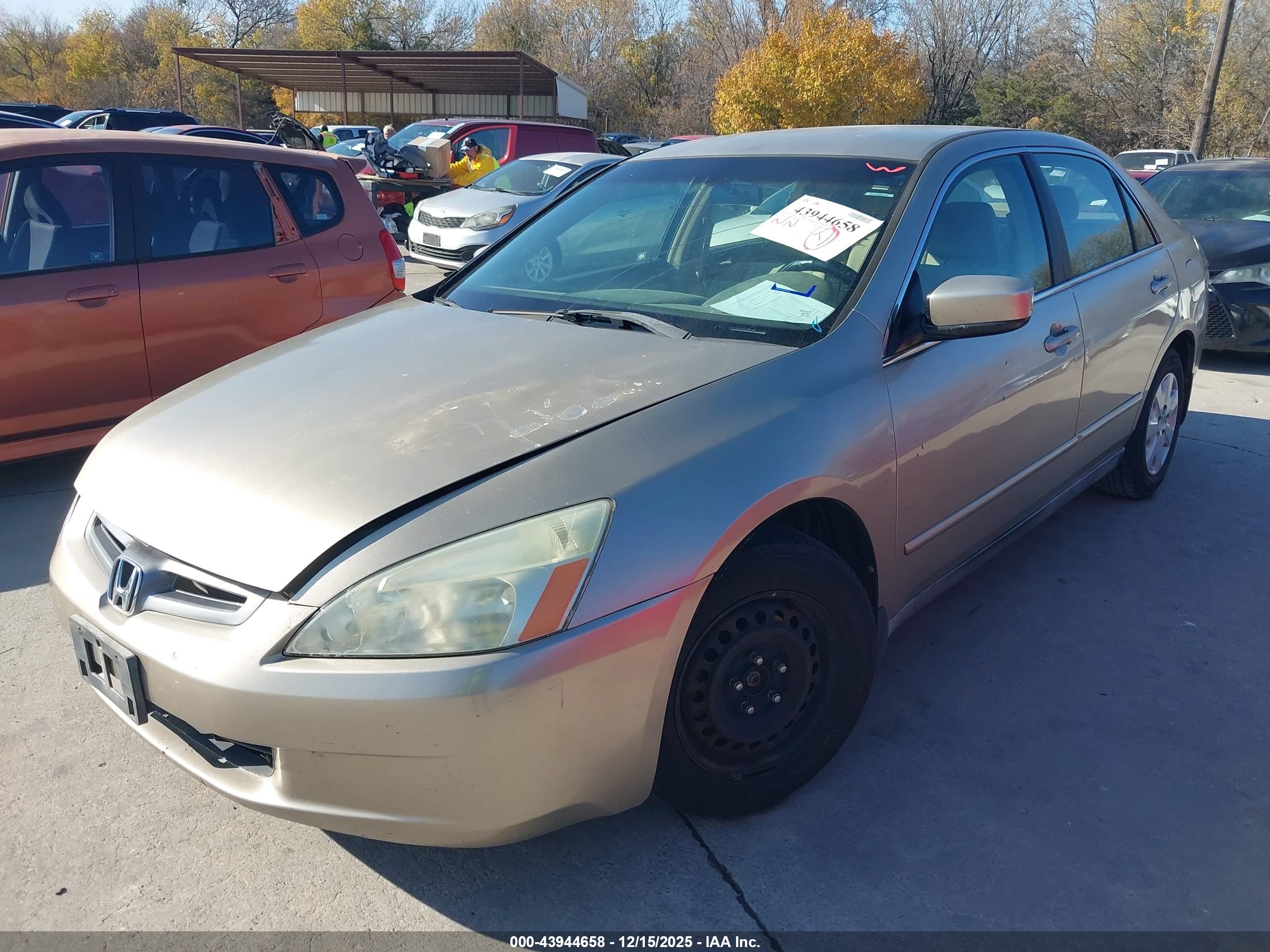 HONDA ACCORD image 2