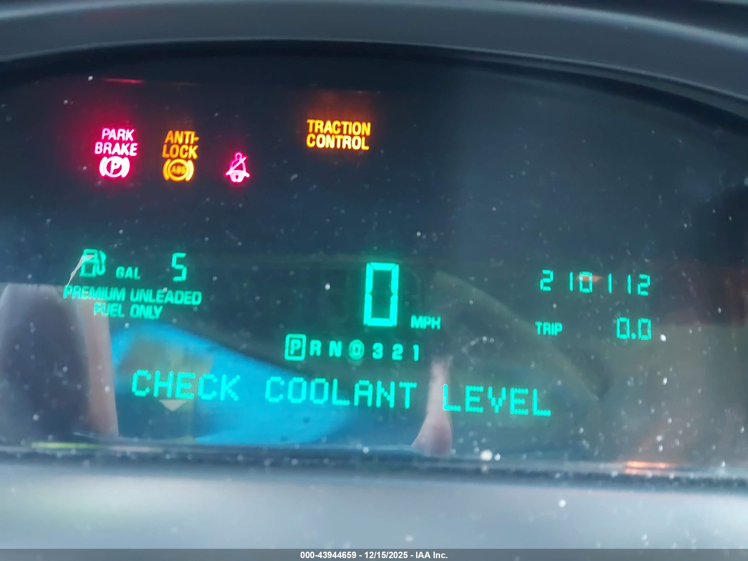 CADILLAC DEVILLE image 7