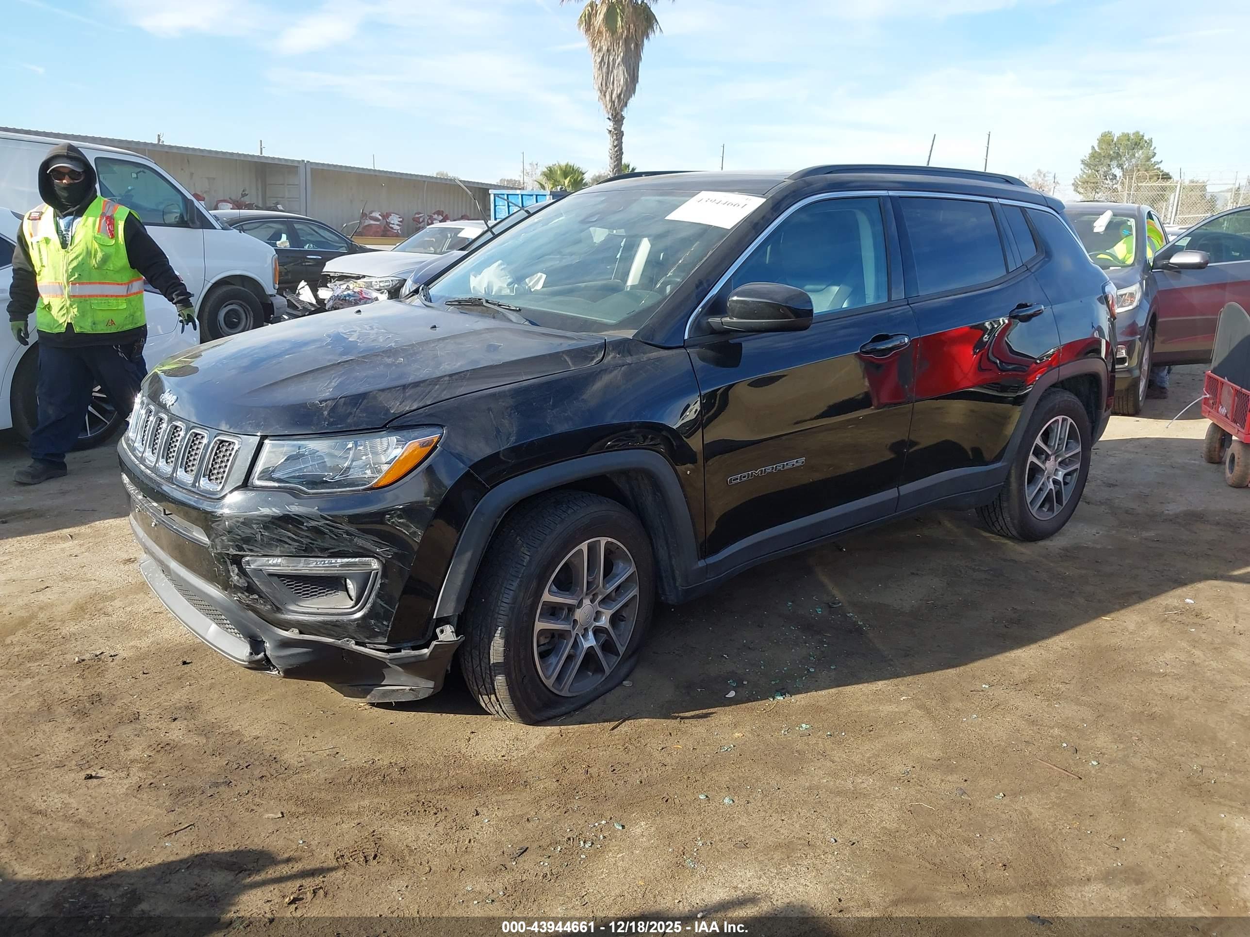 JEEP COMPASS image 2
