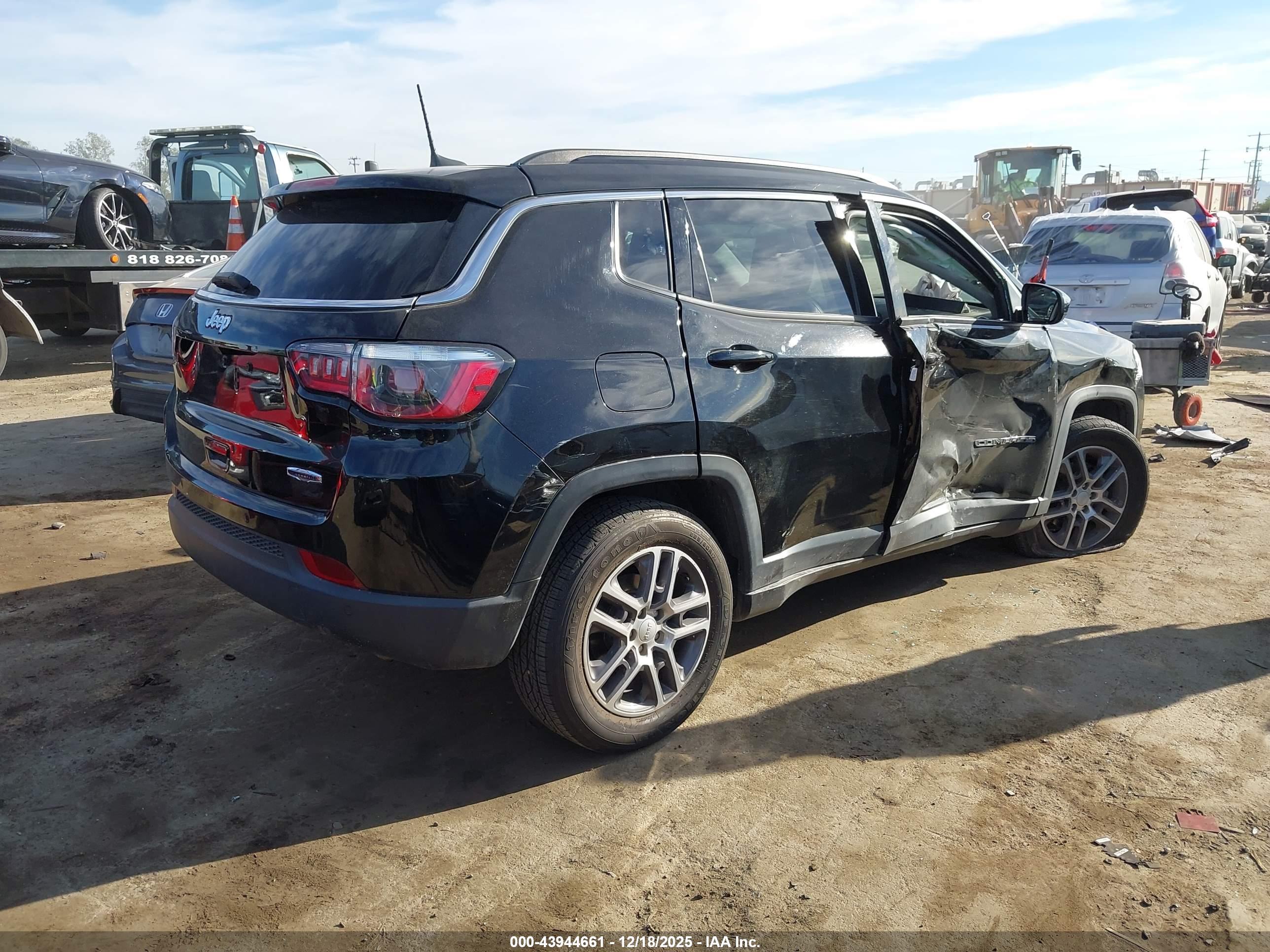 JEEP COMPASS image 4