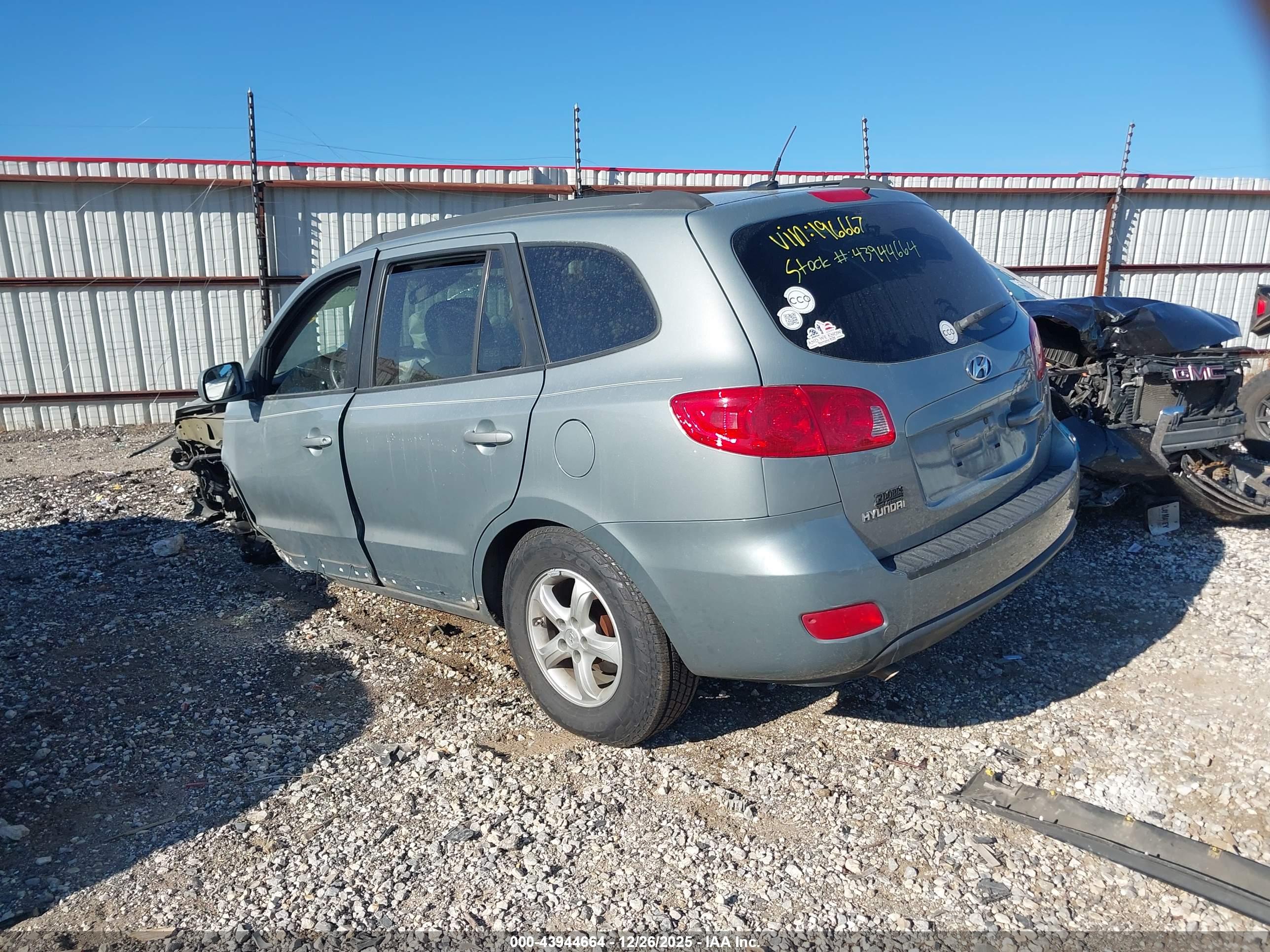 HYUNDAI SANTA image 3