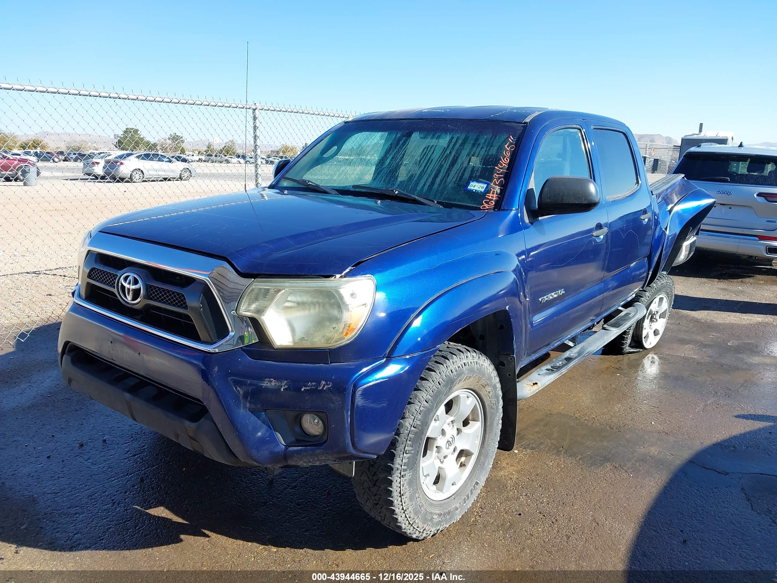 TOYOTA TACOMA image 2