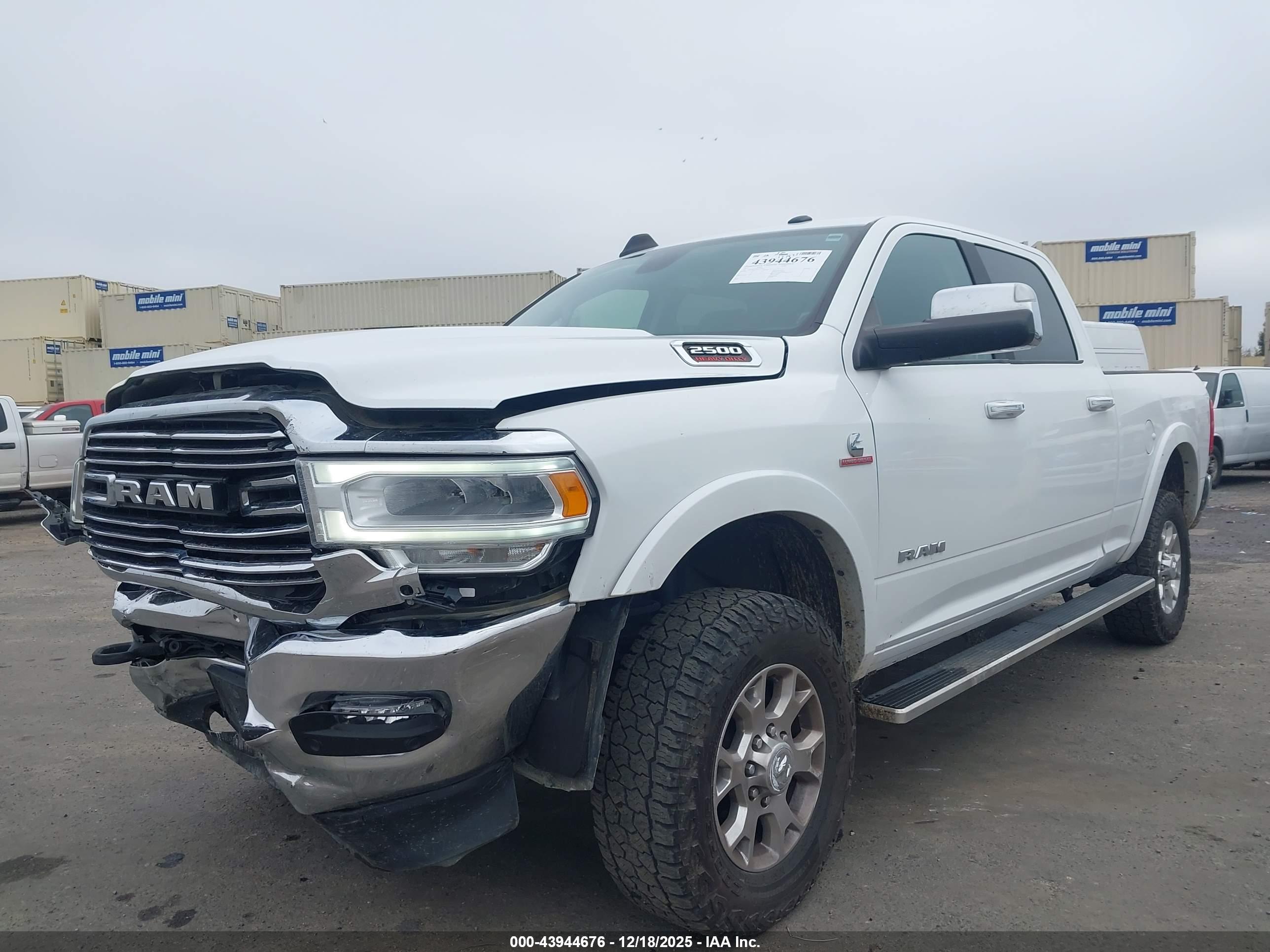 RAM 2500 image 2