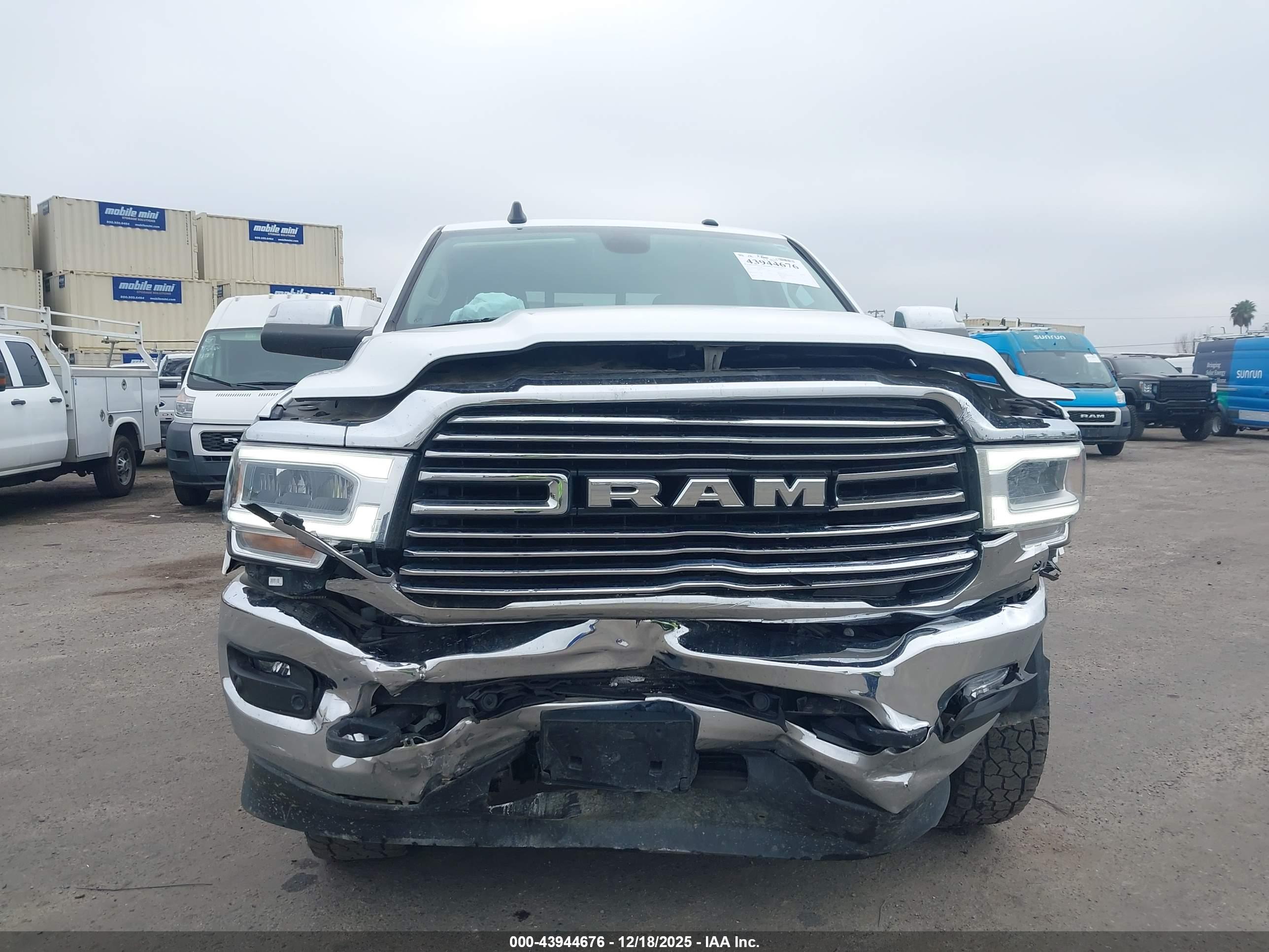 RAM 2500 image 6