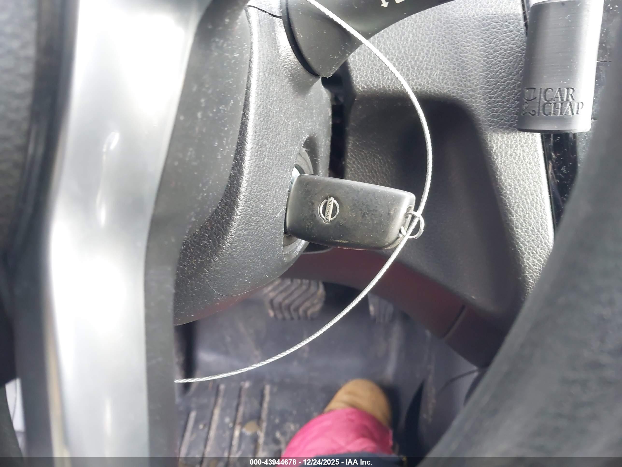 NISSAN ROGUE image 11