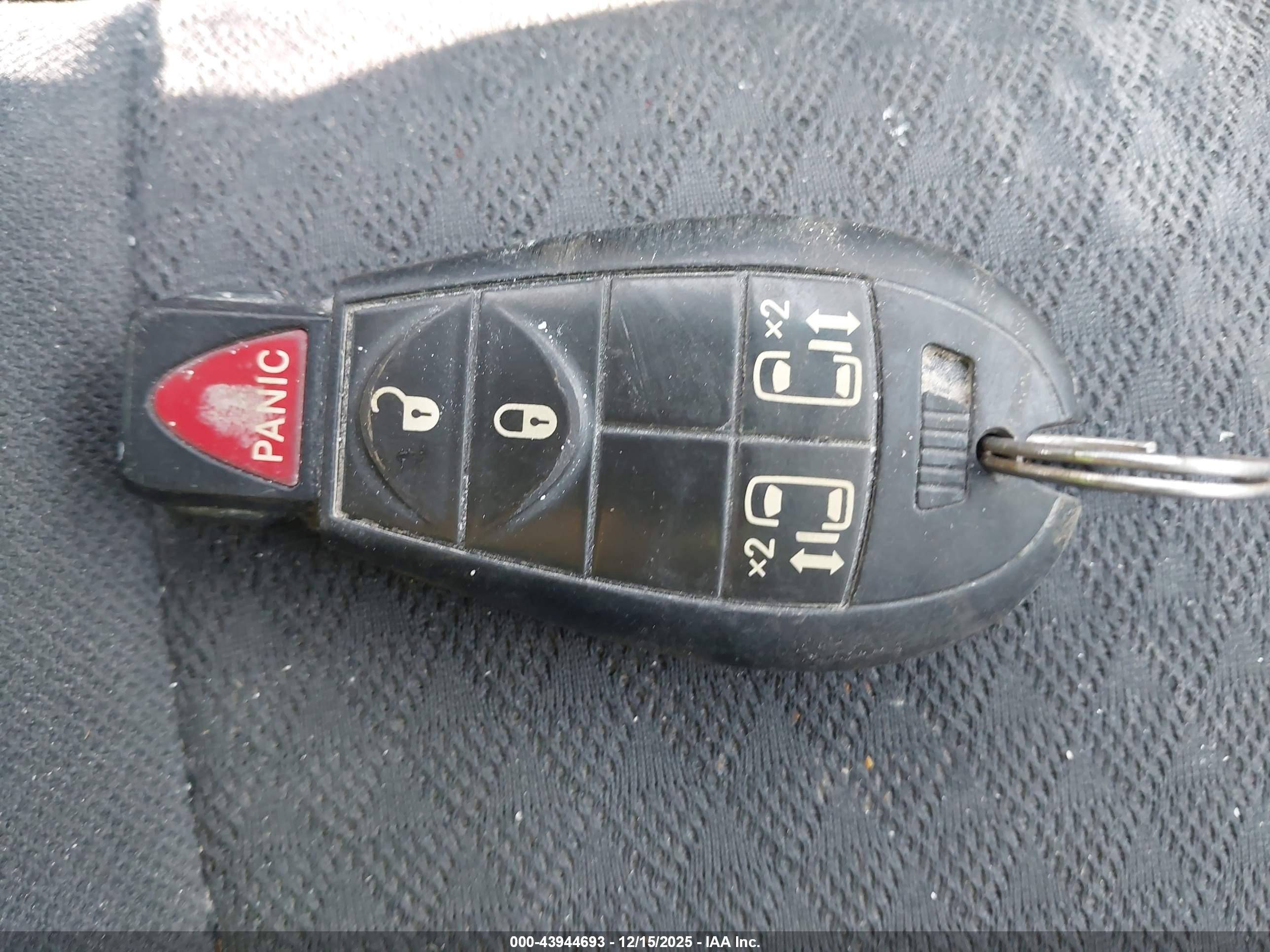 DODGE GRAND image 11