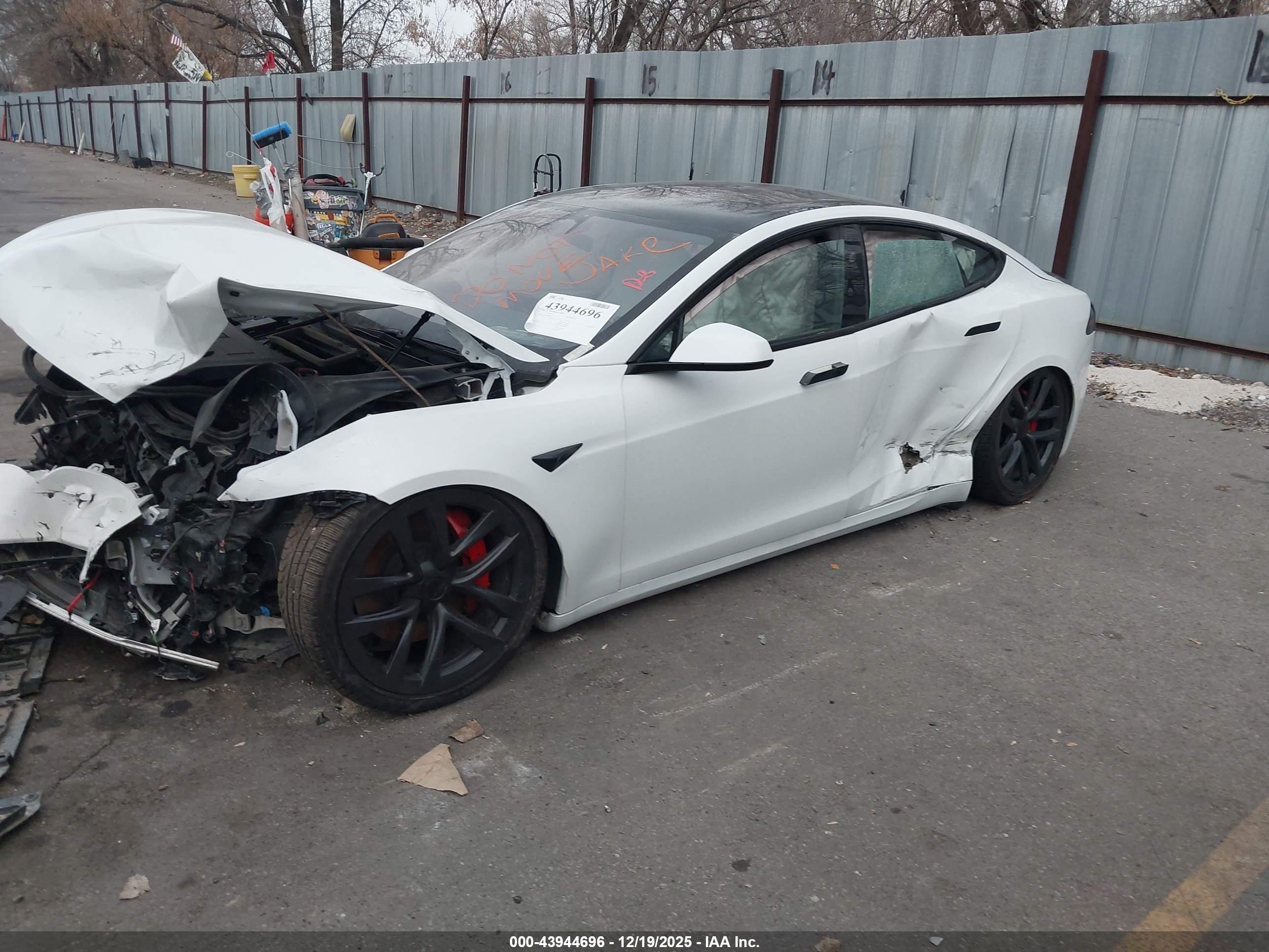 TESLA MODEL image 2