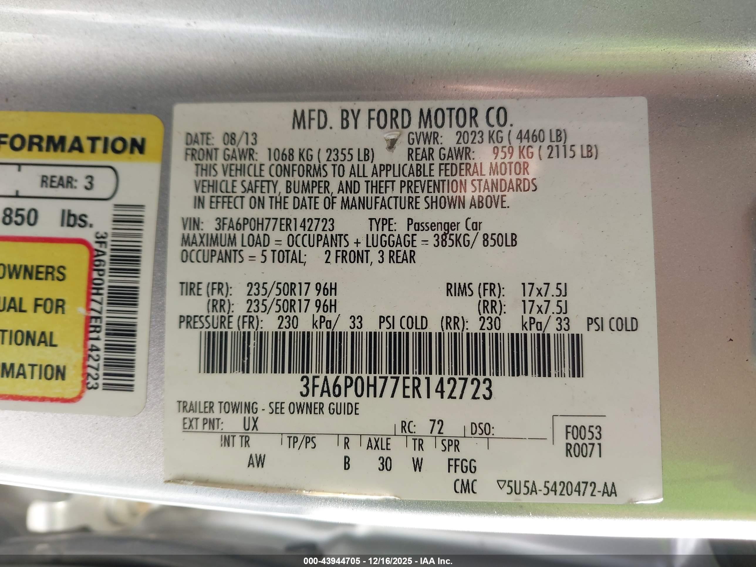 FORD FUSION image 9