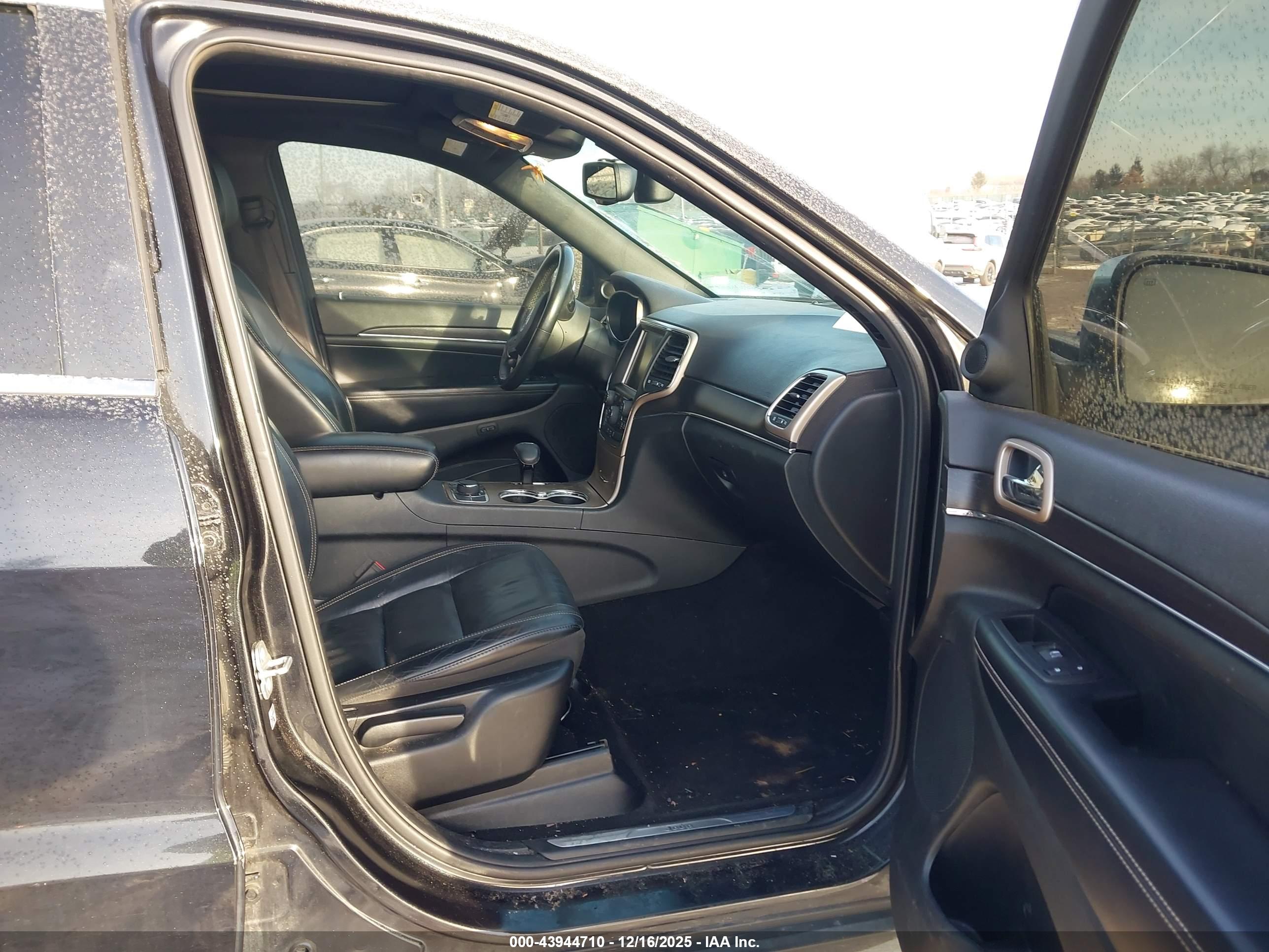 JEEP GRAND image 5