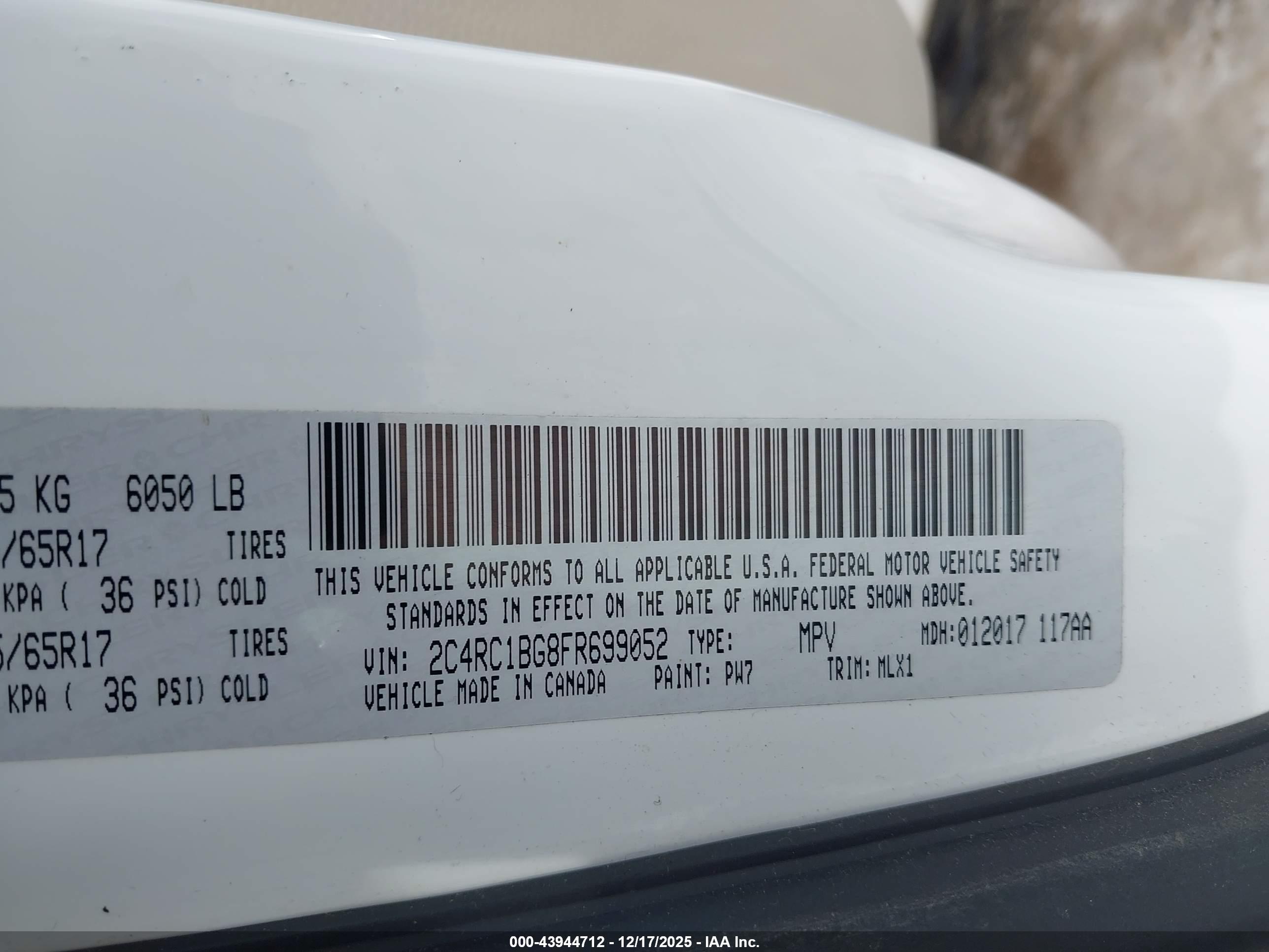 CHRYSLER TOWN image 9