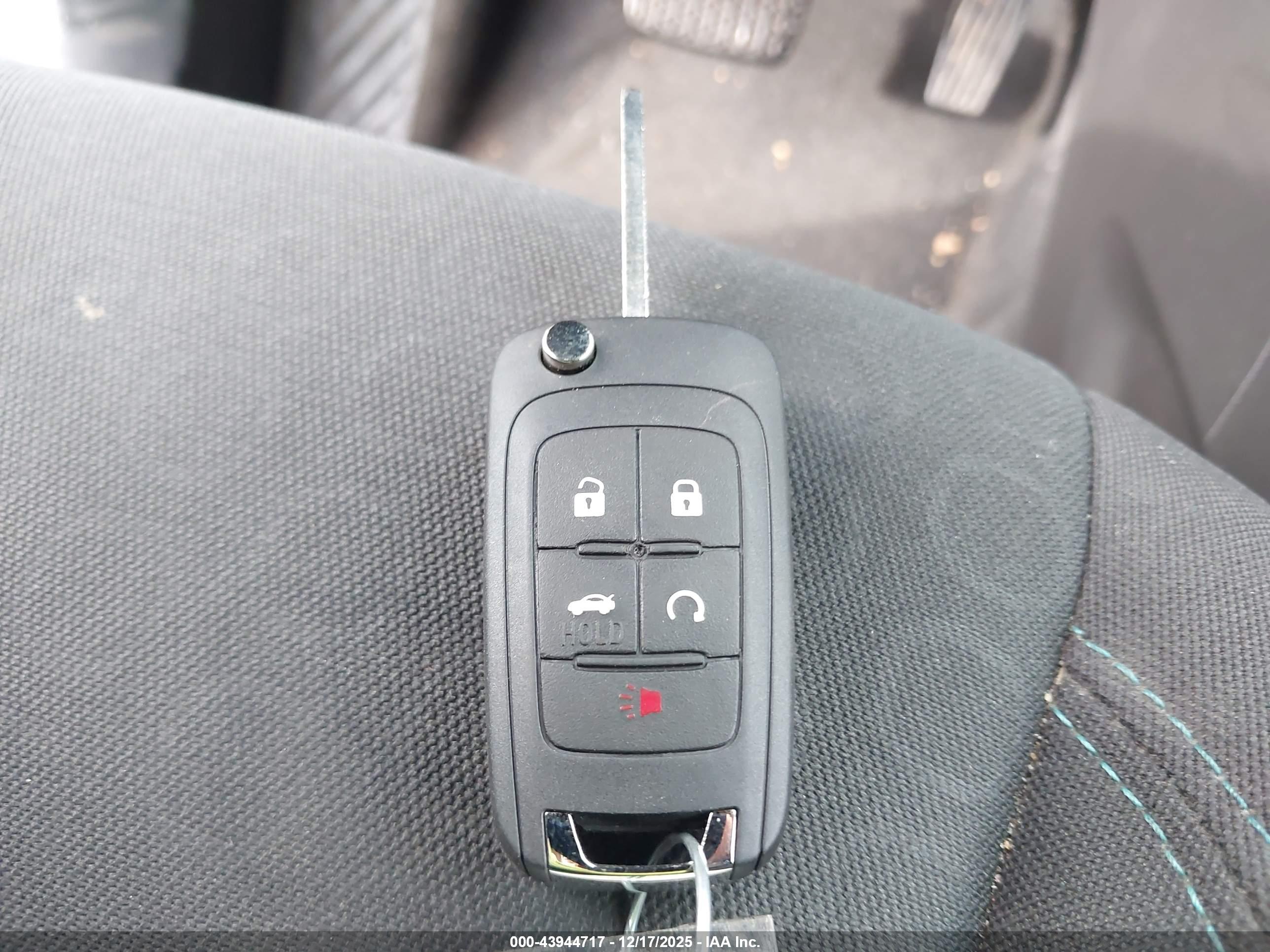 CHEVROLET TRAX image 11