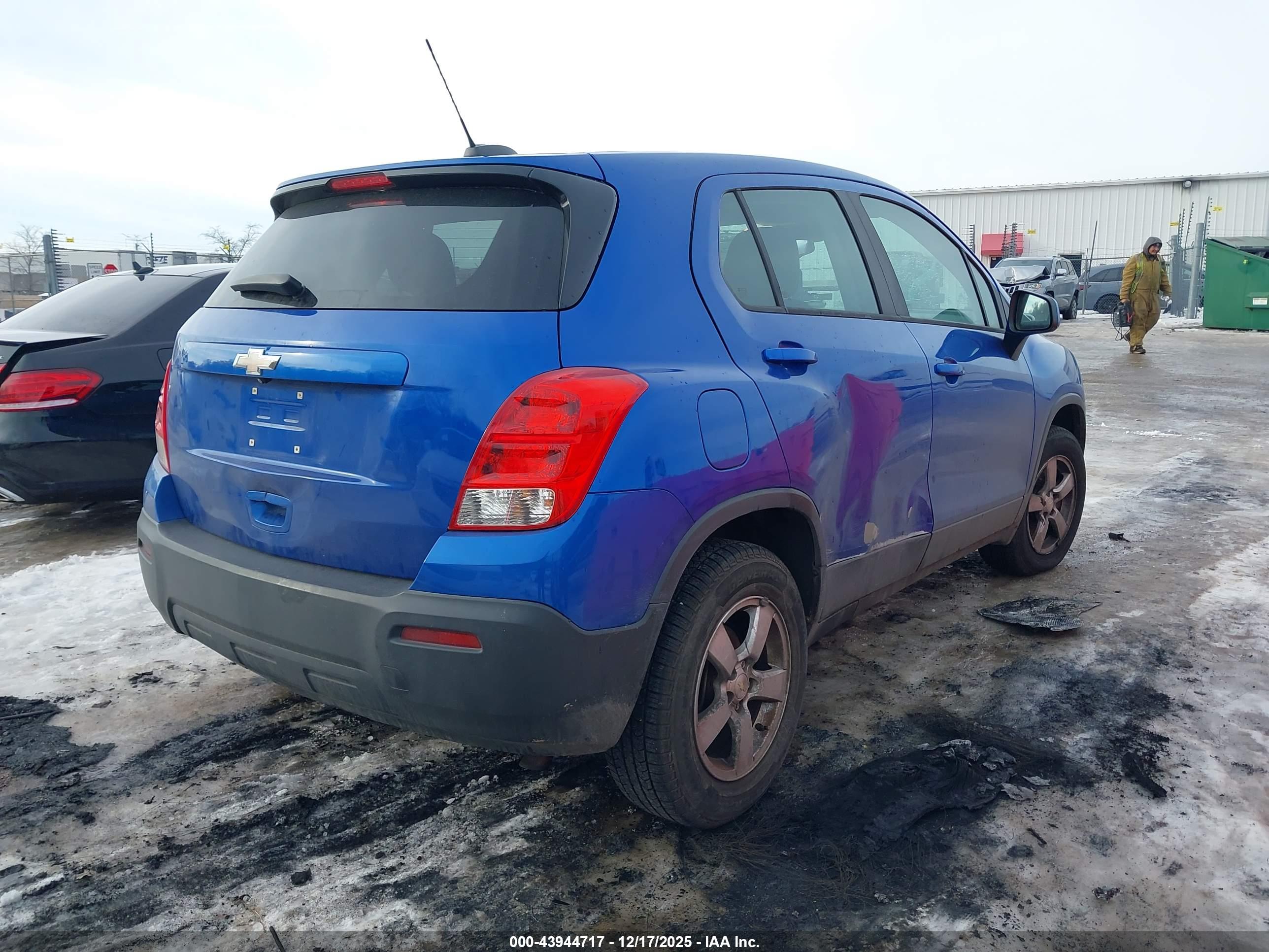 CHEVROLET TRAX image 4