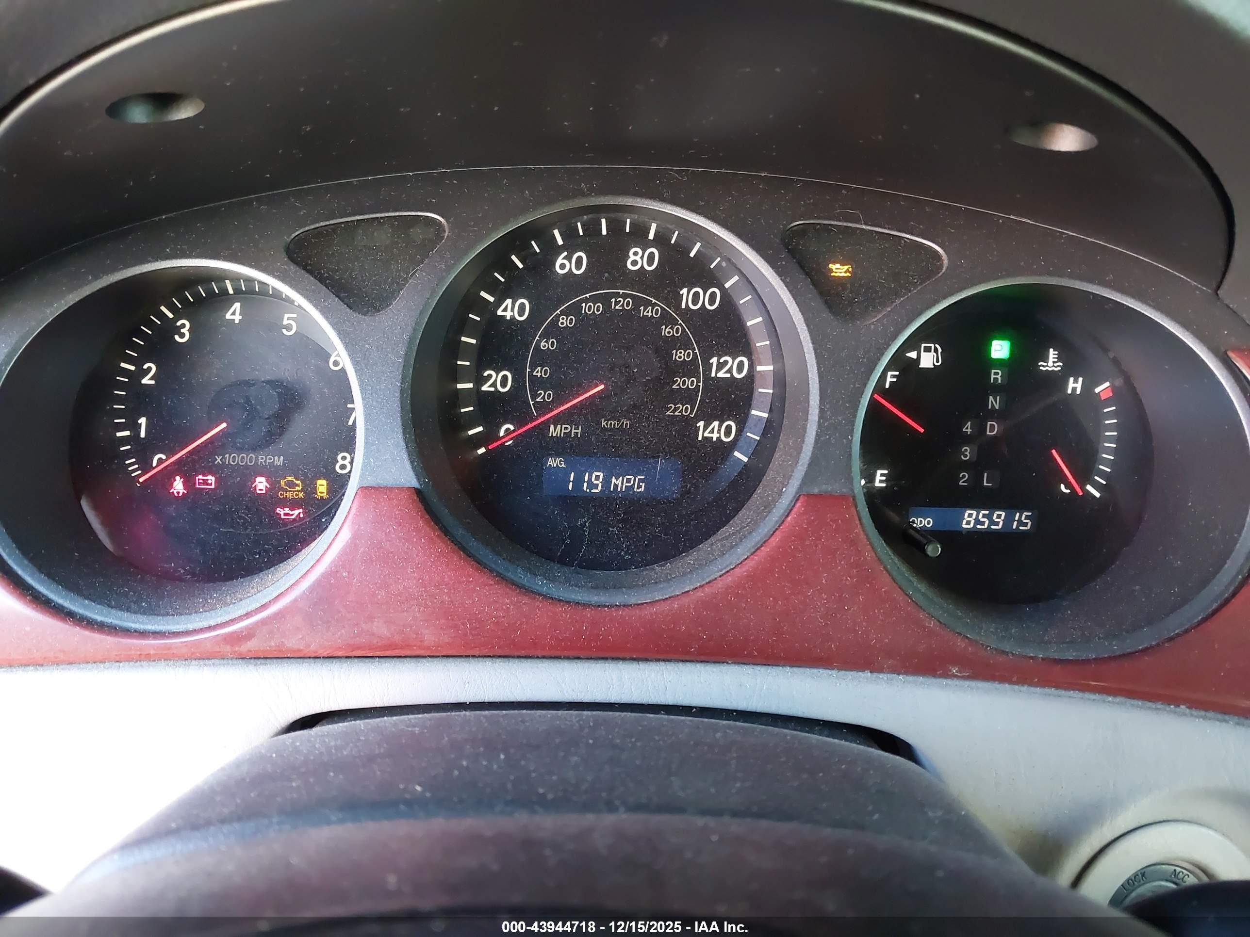 LEXUS ES image 7