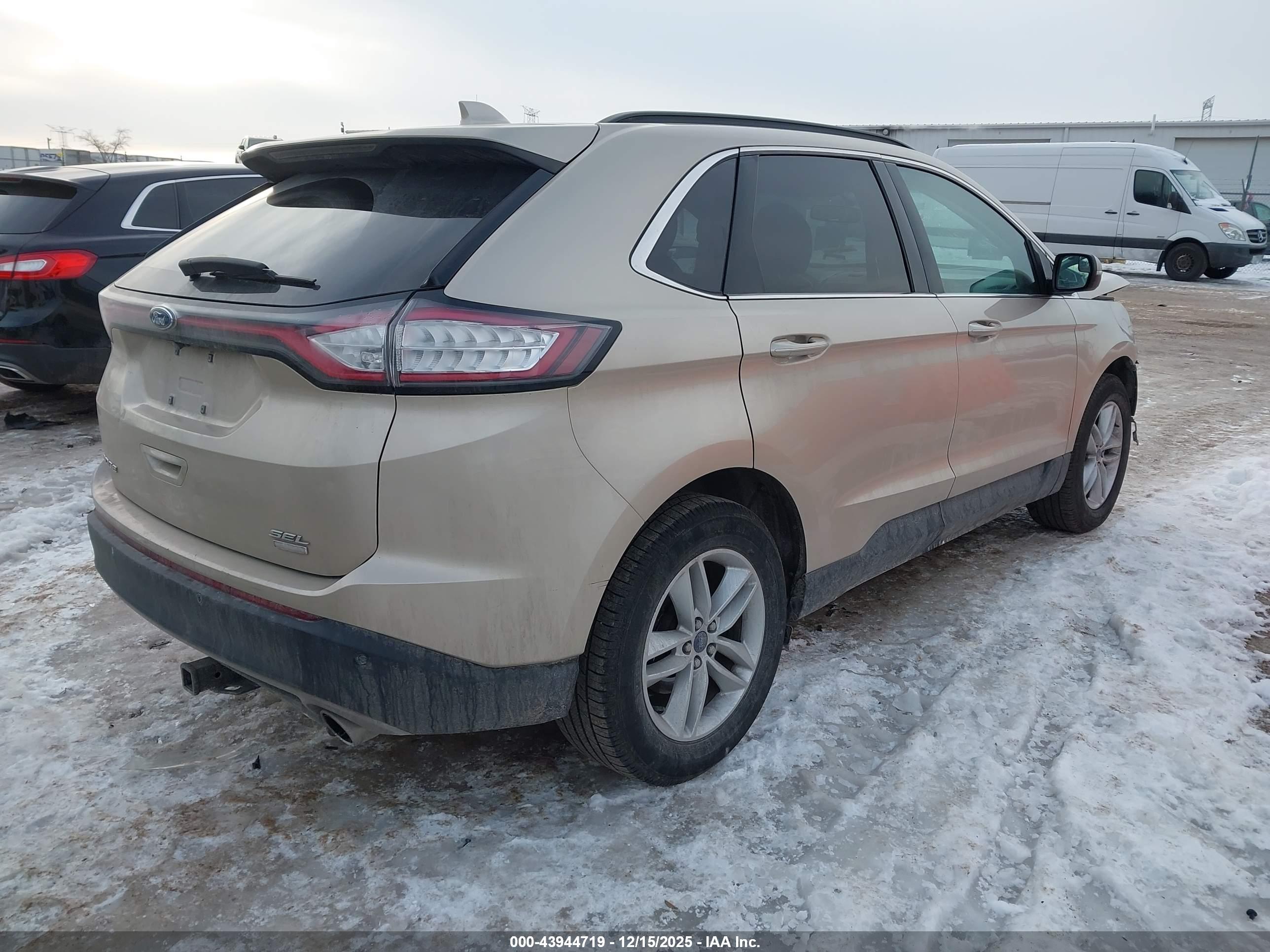 FORD EDGE image 4
