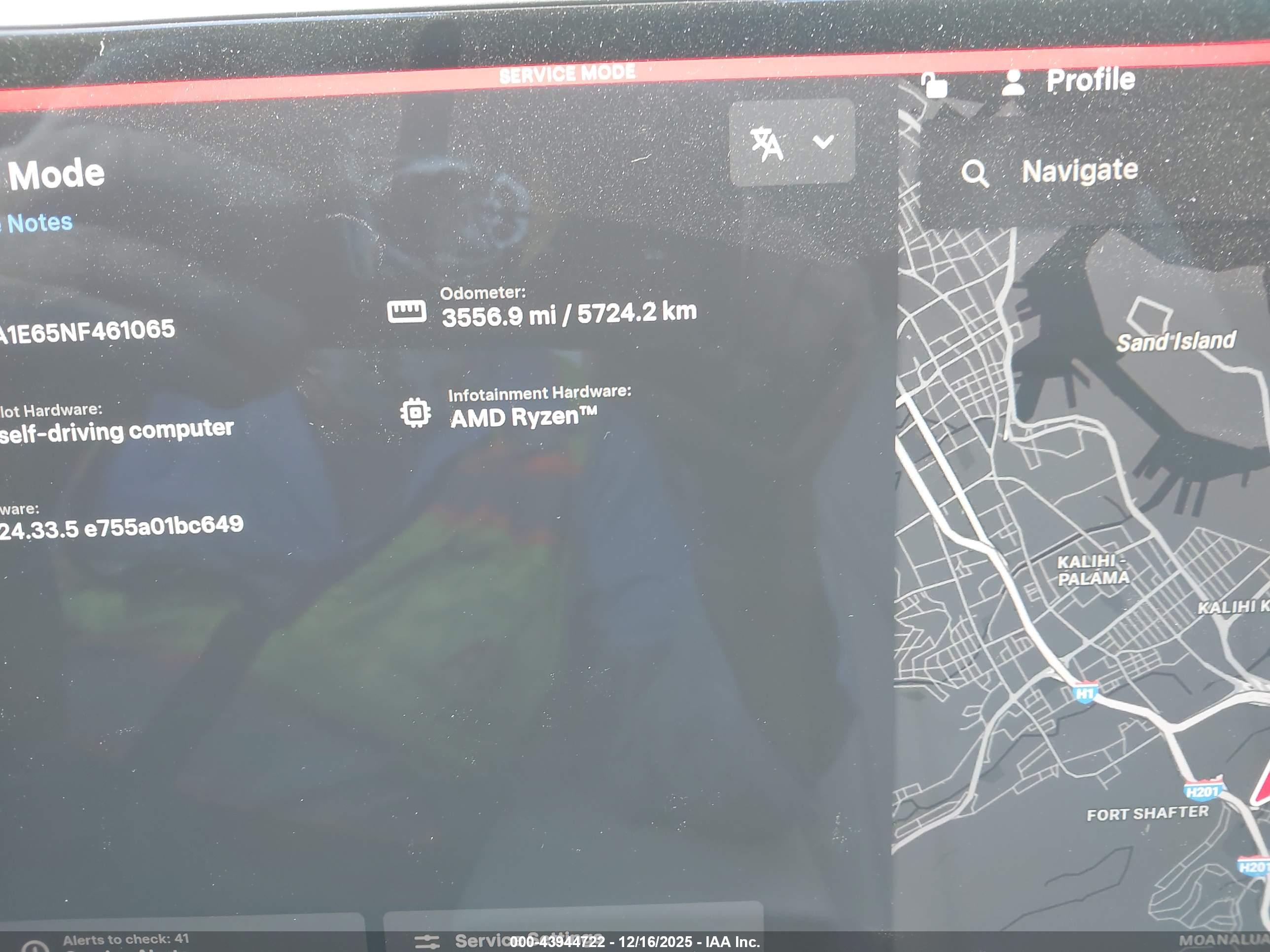 TESLA MODEL image 7