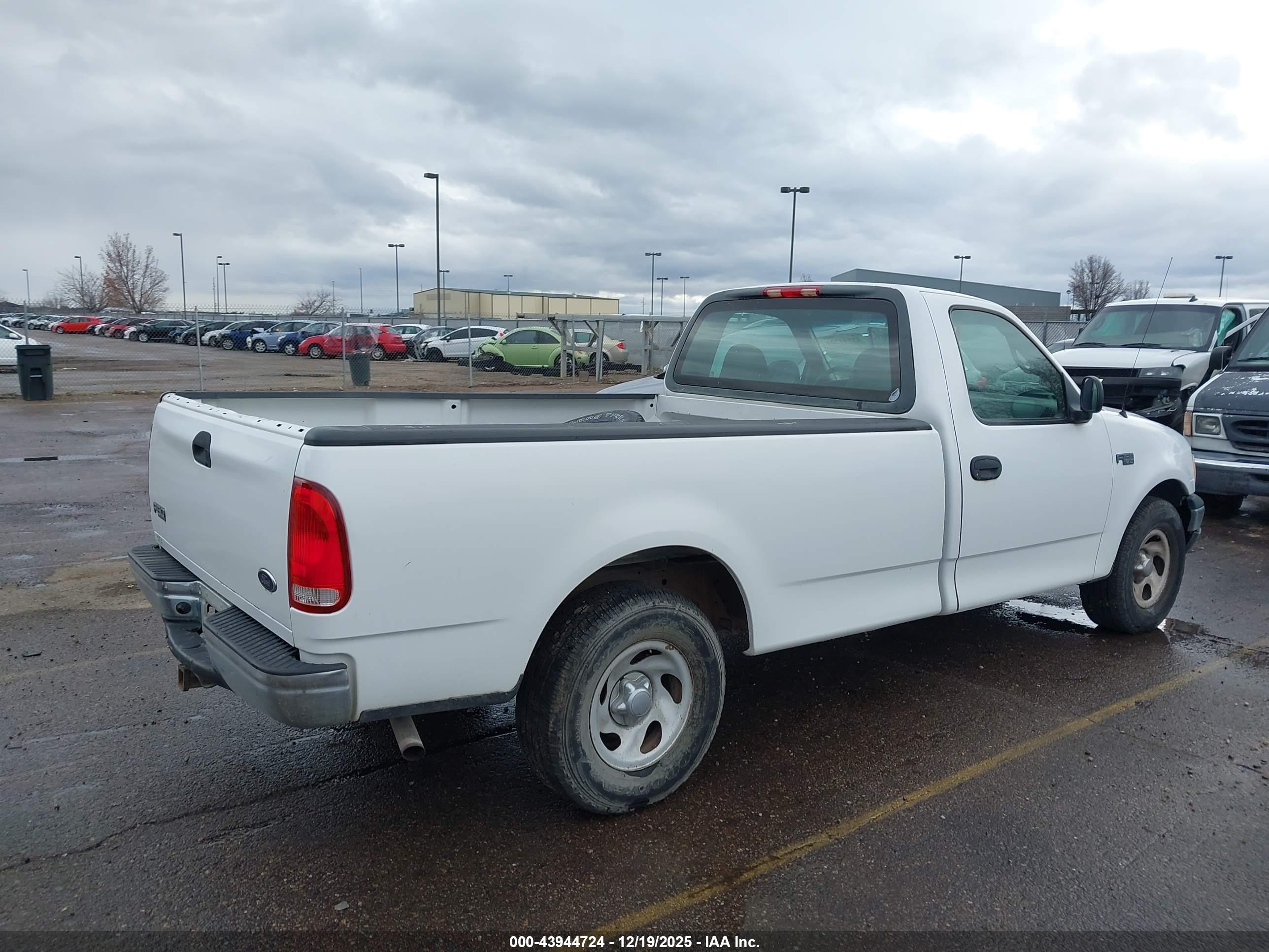 FORD F-150 image 4