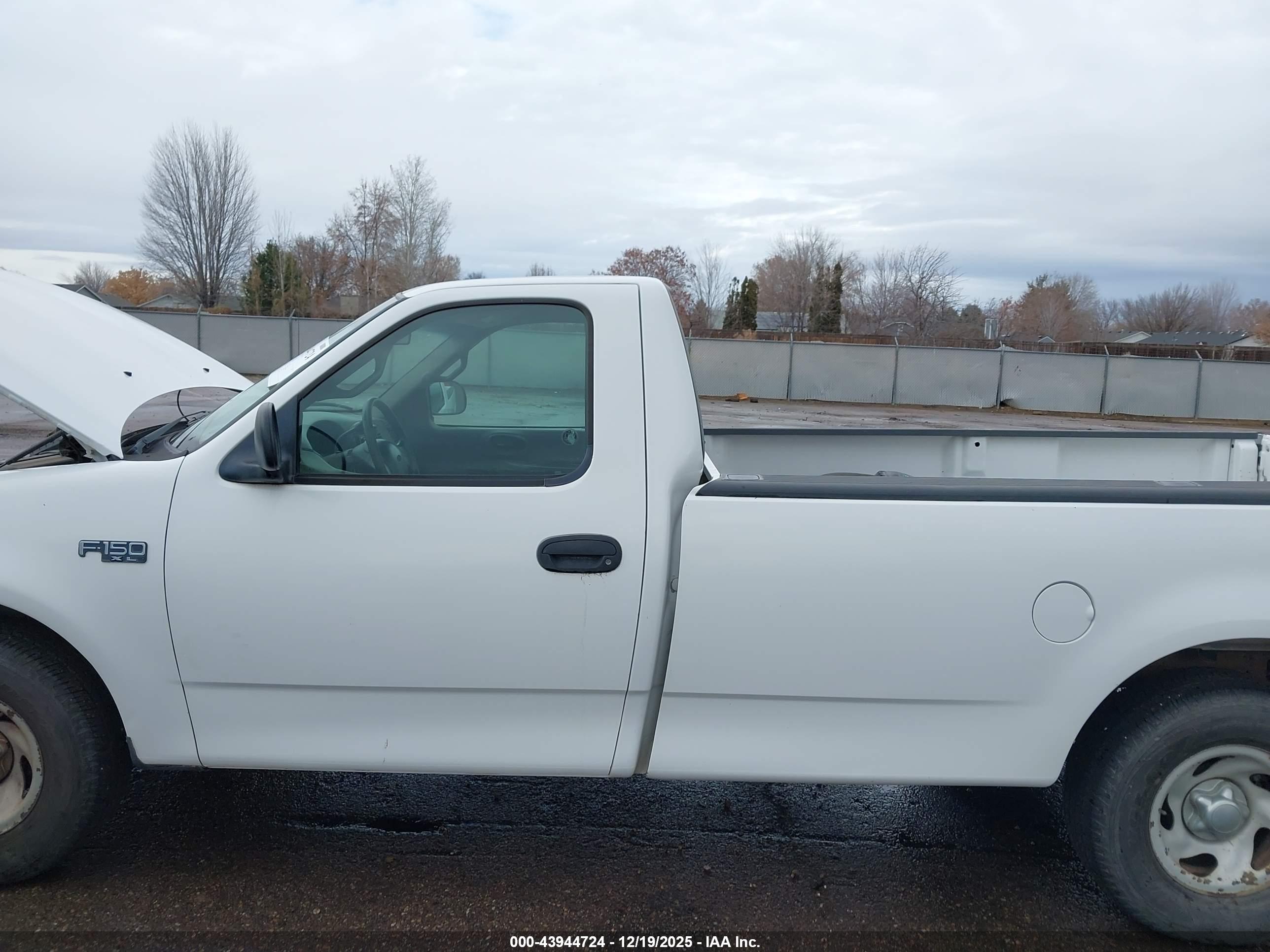 FORD F-150 image 6