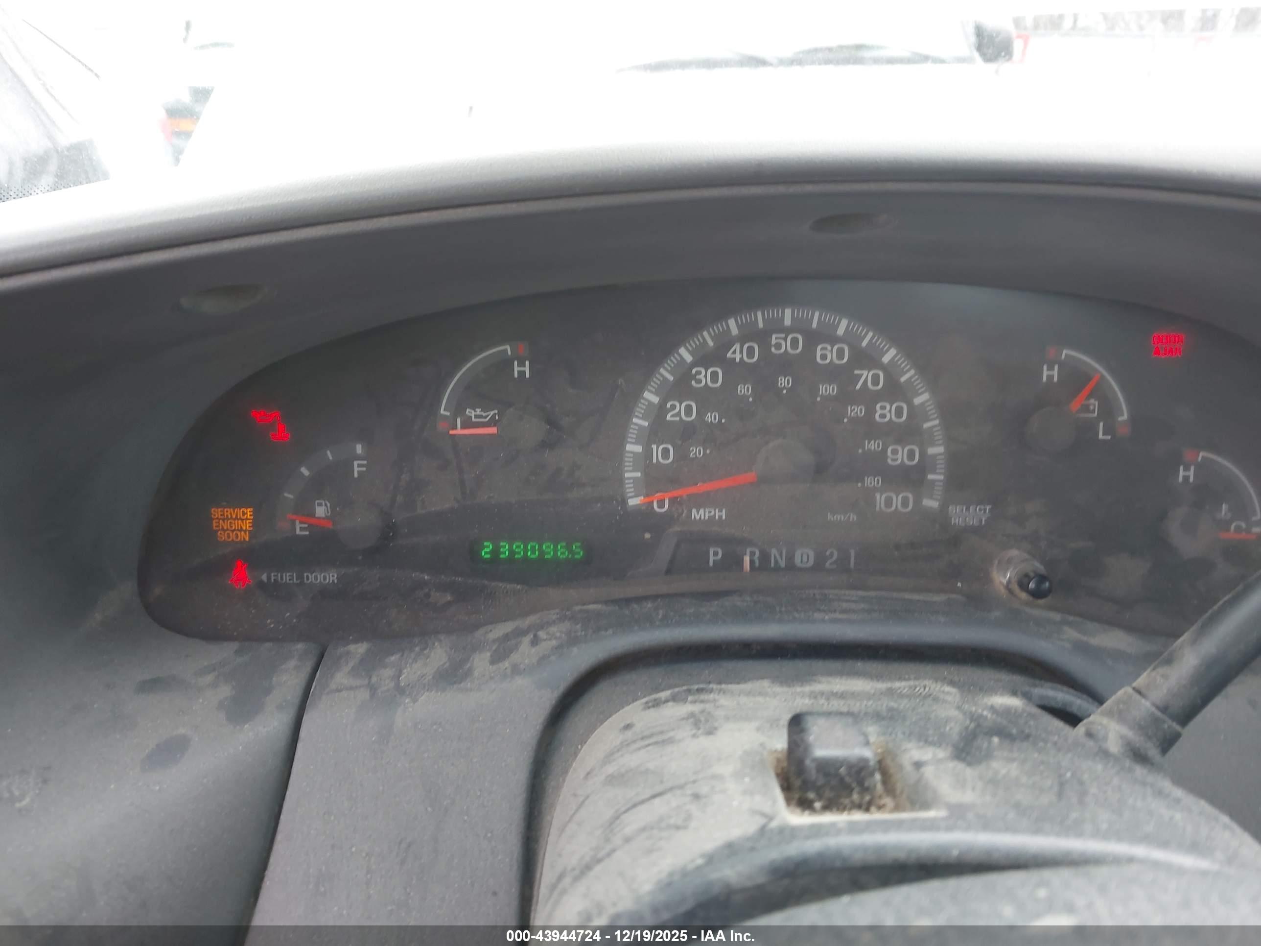 FORD F-150 image 7