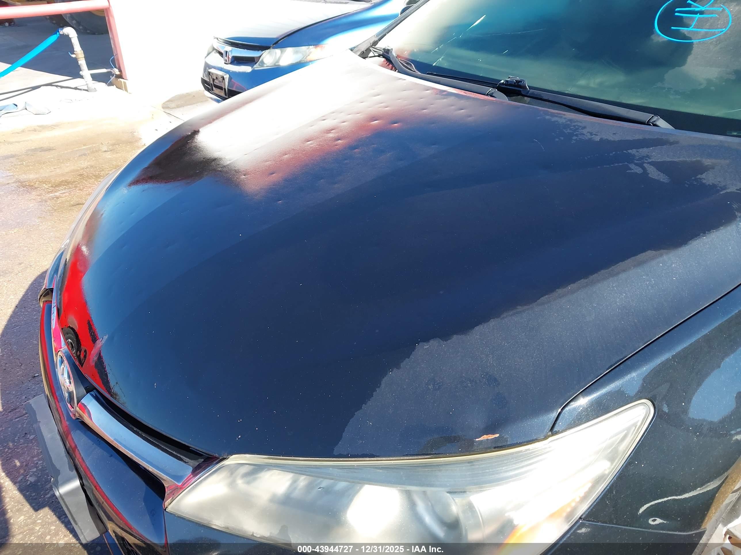 TOYOTA CAMRY image 6