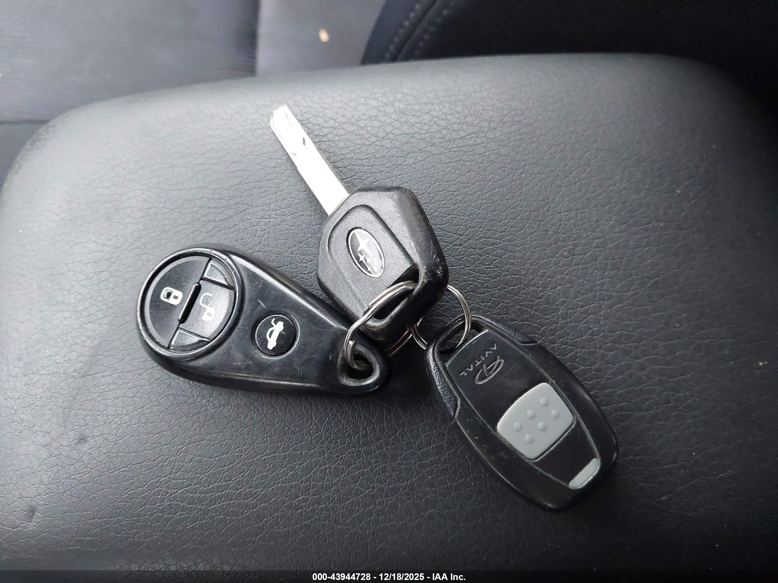 SUBARU FORESTER image 11