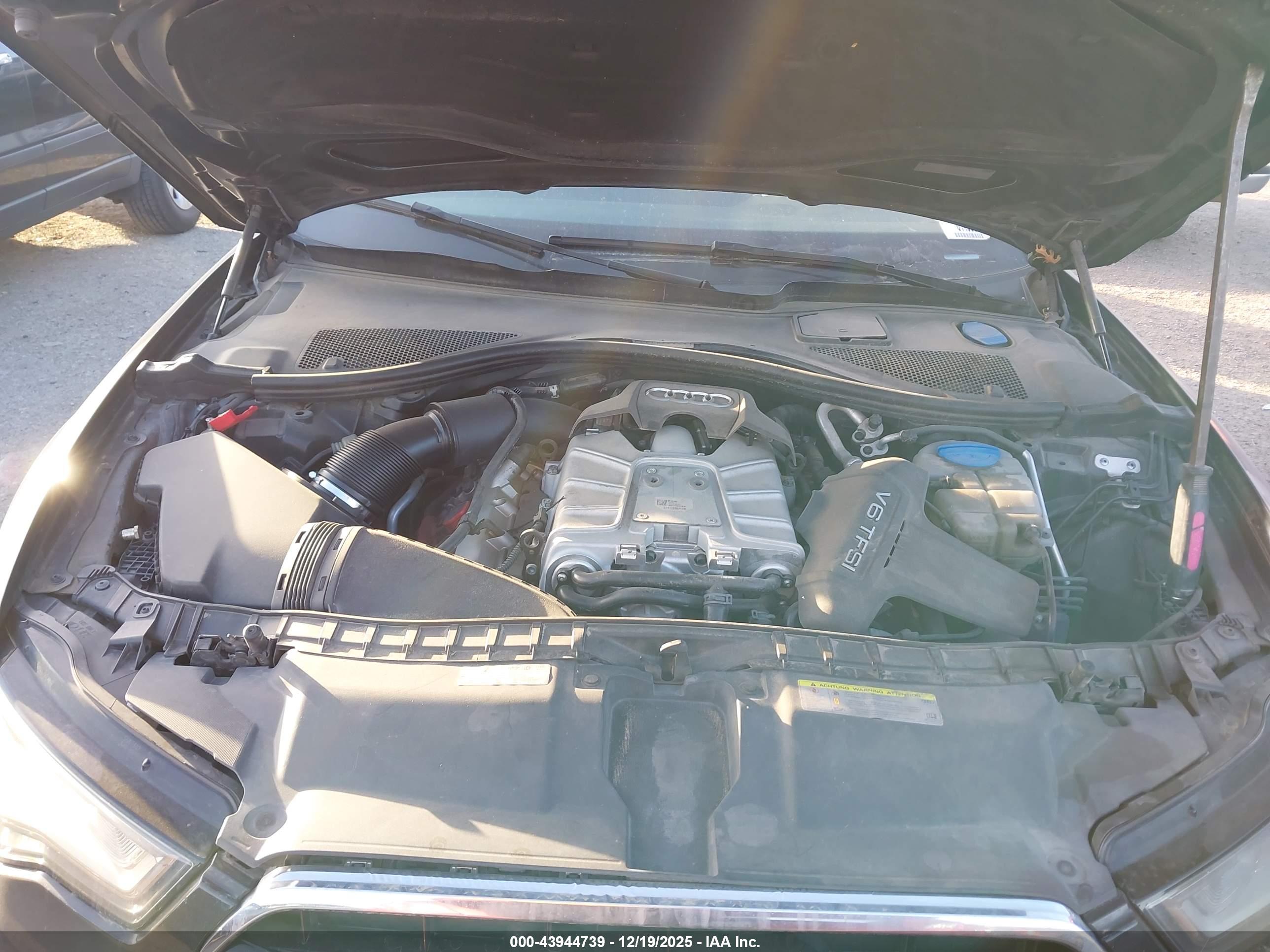 AUDI A6 image 10