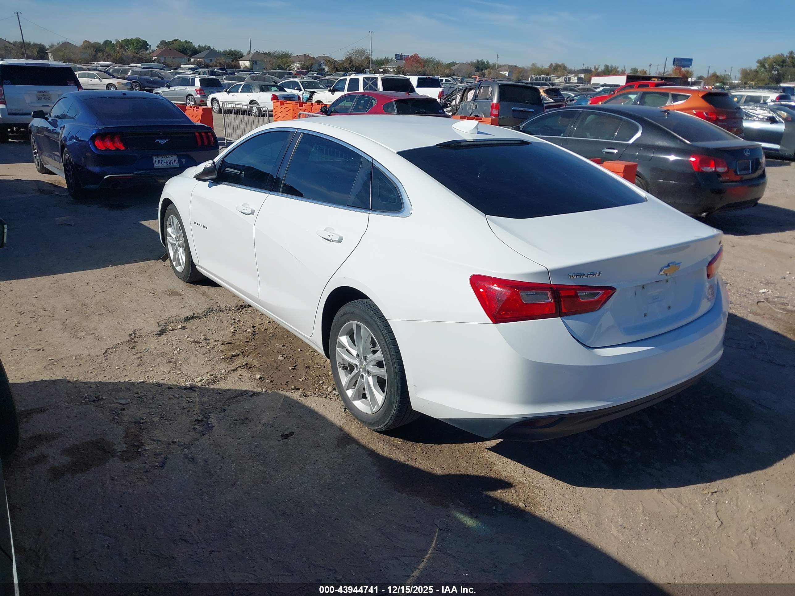 CHEVROLET MALIBU image 3