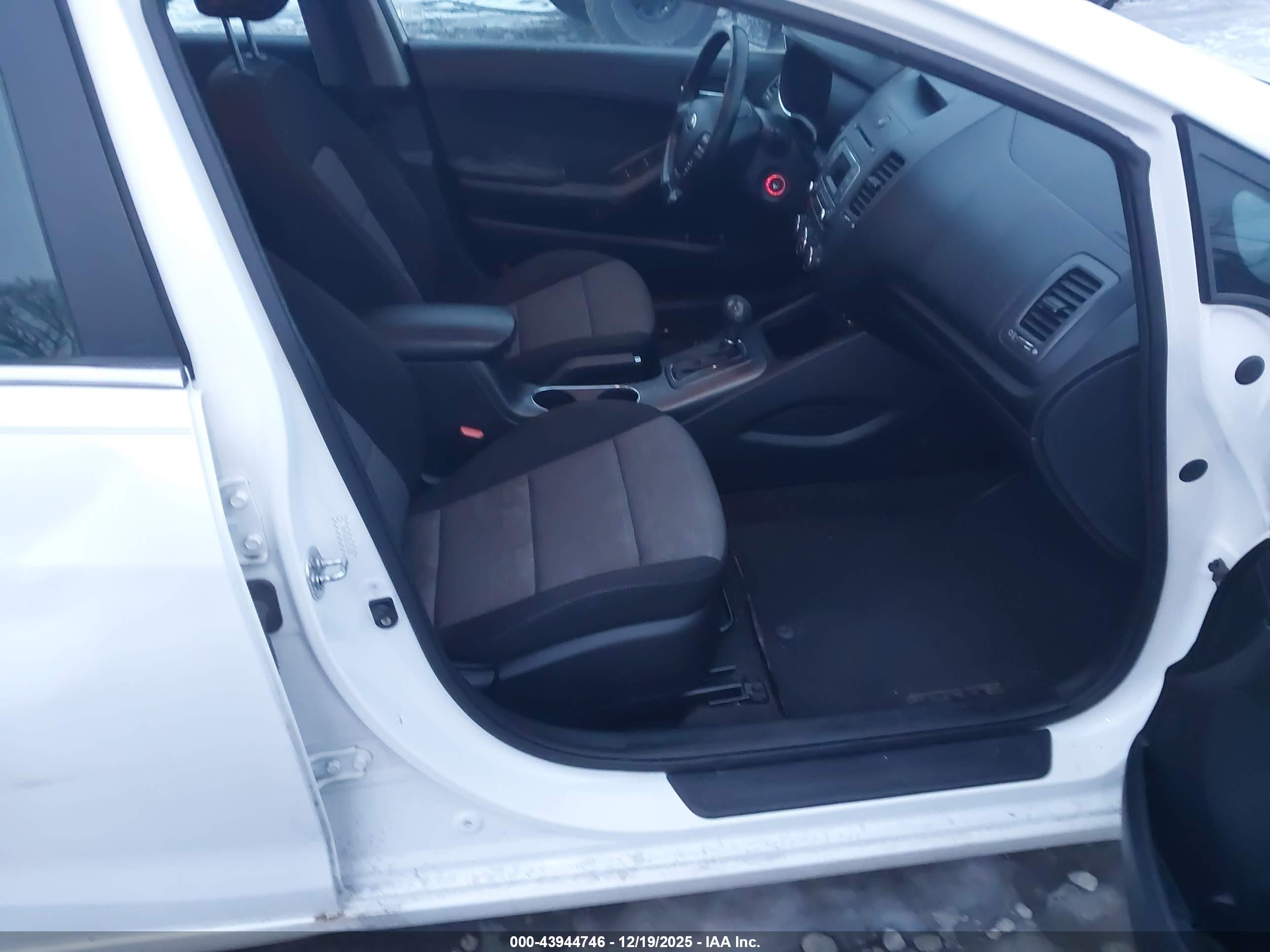 KIA FORTE image 5