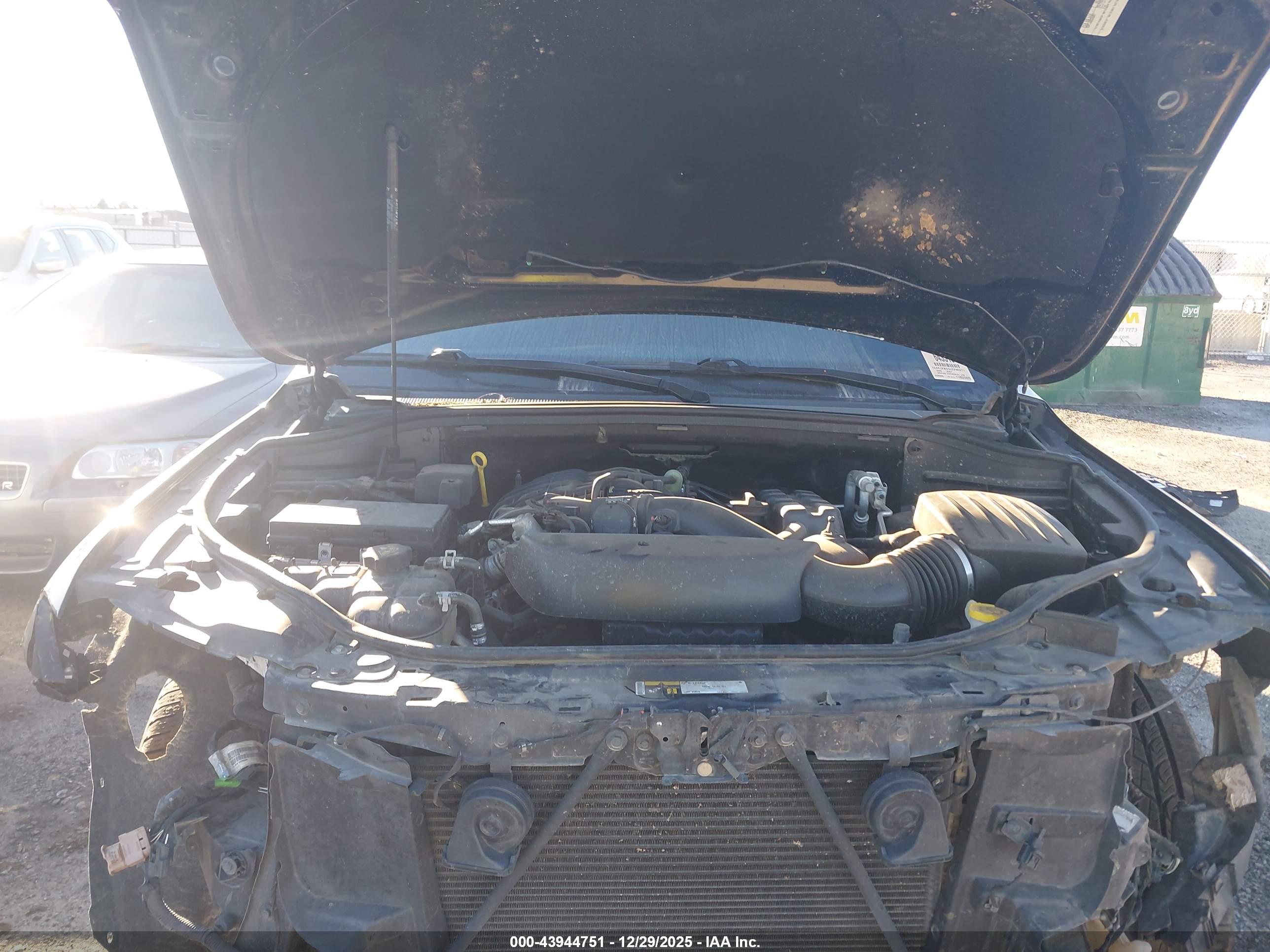 JEEP GRAND image 10