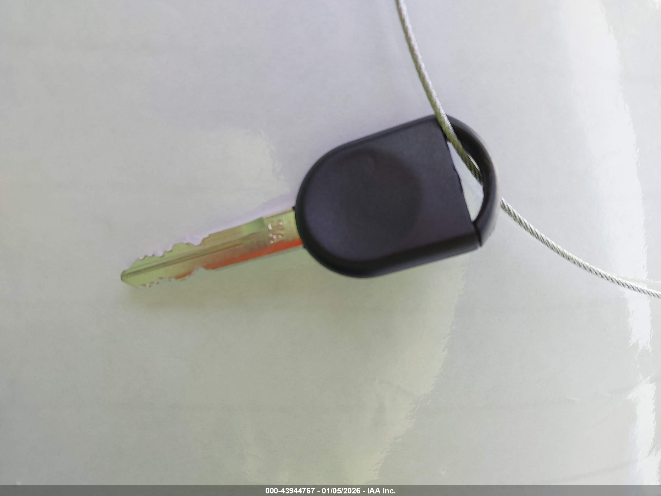 FORD ESCAPE image 11