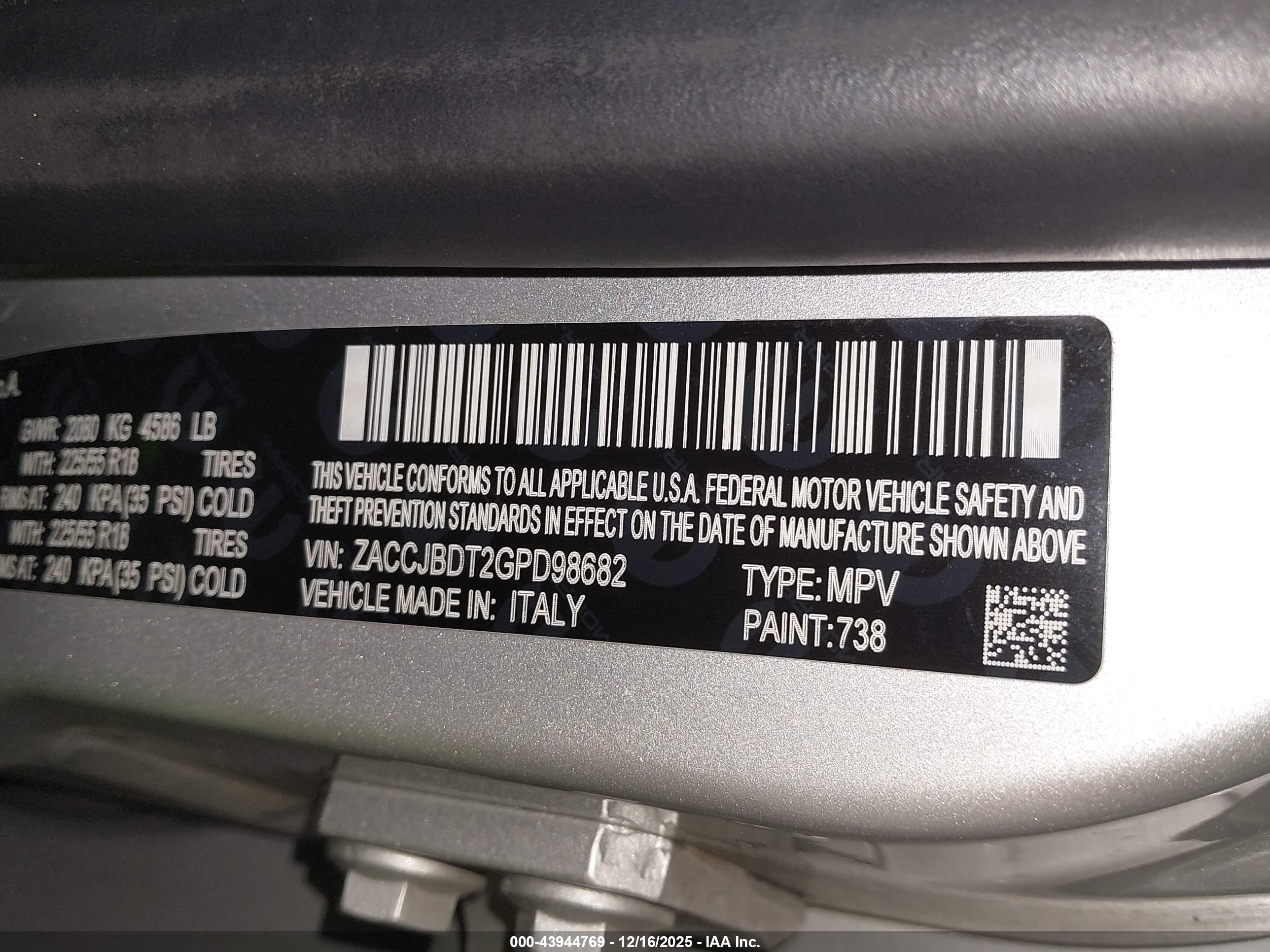 JEEP RENEGADE image 9