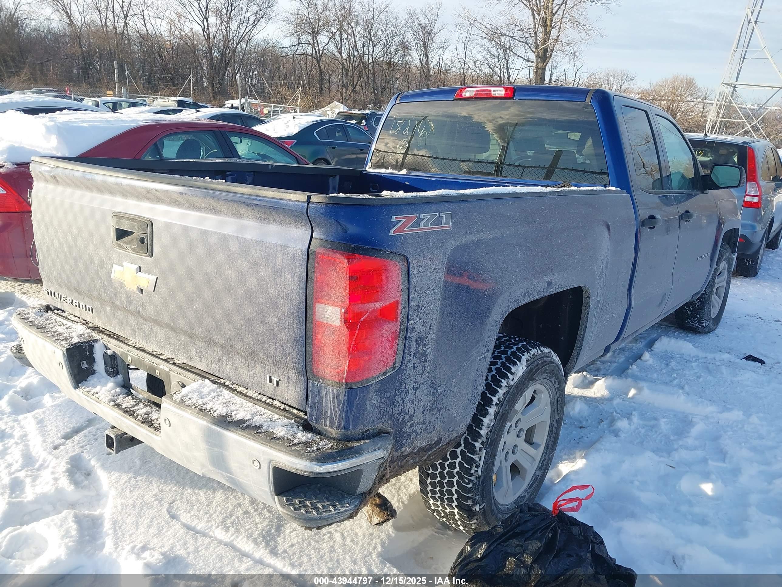 CHEVROLET SILVERADO image 4