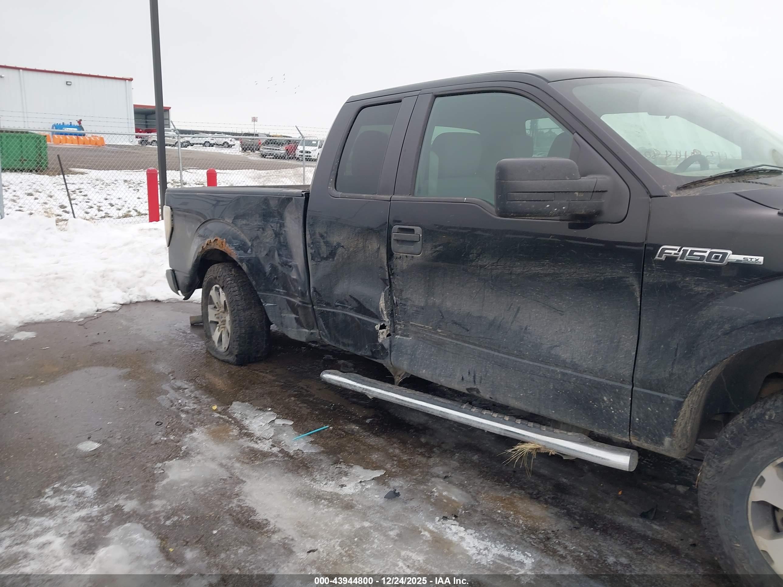 FORD F-150 image 6